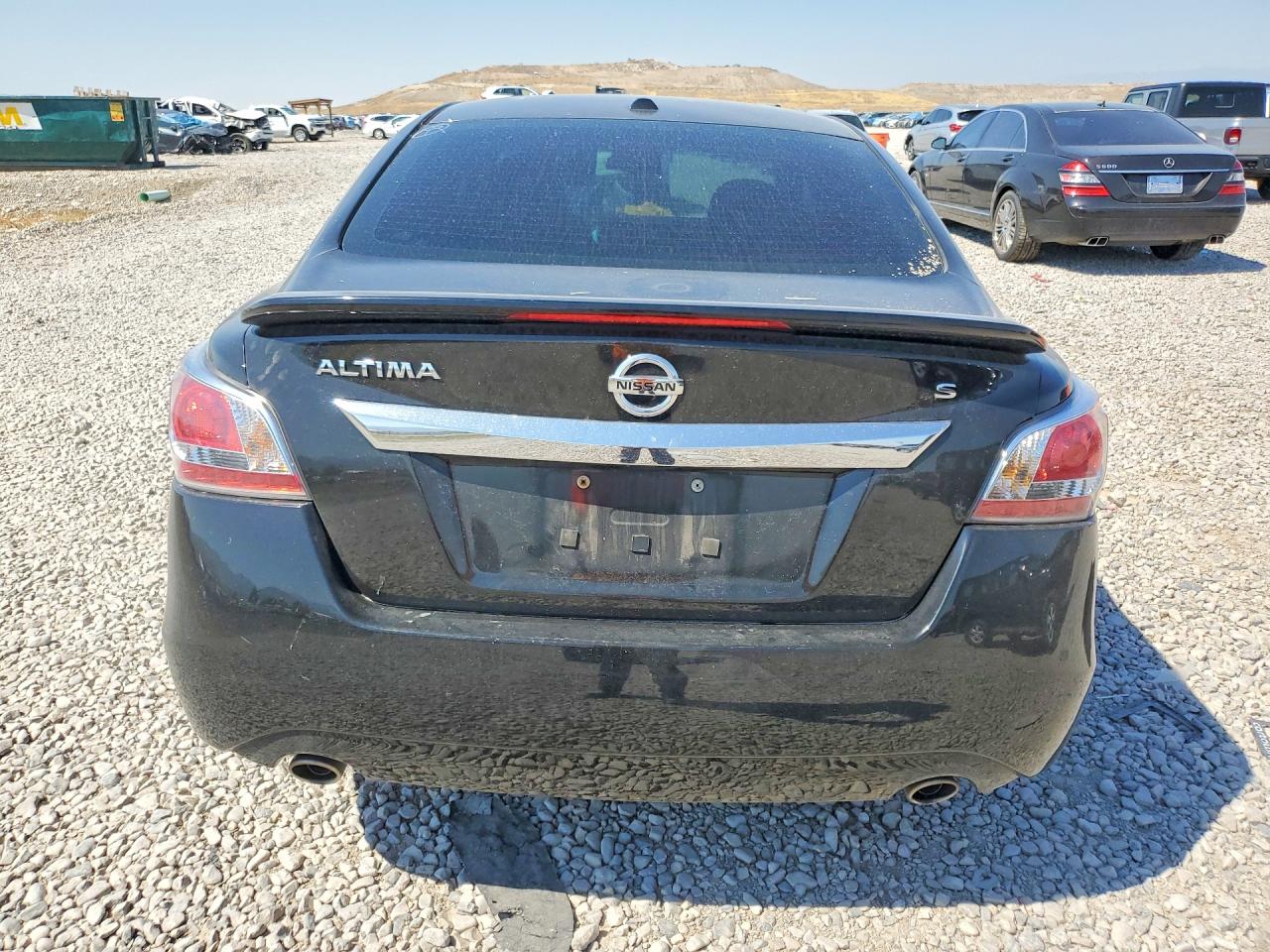 2015 Nissan Altima 2.5 S Black vin: 1N4AL3AP1FC154223