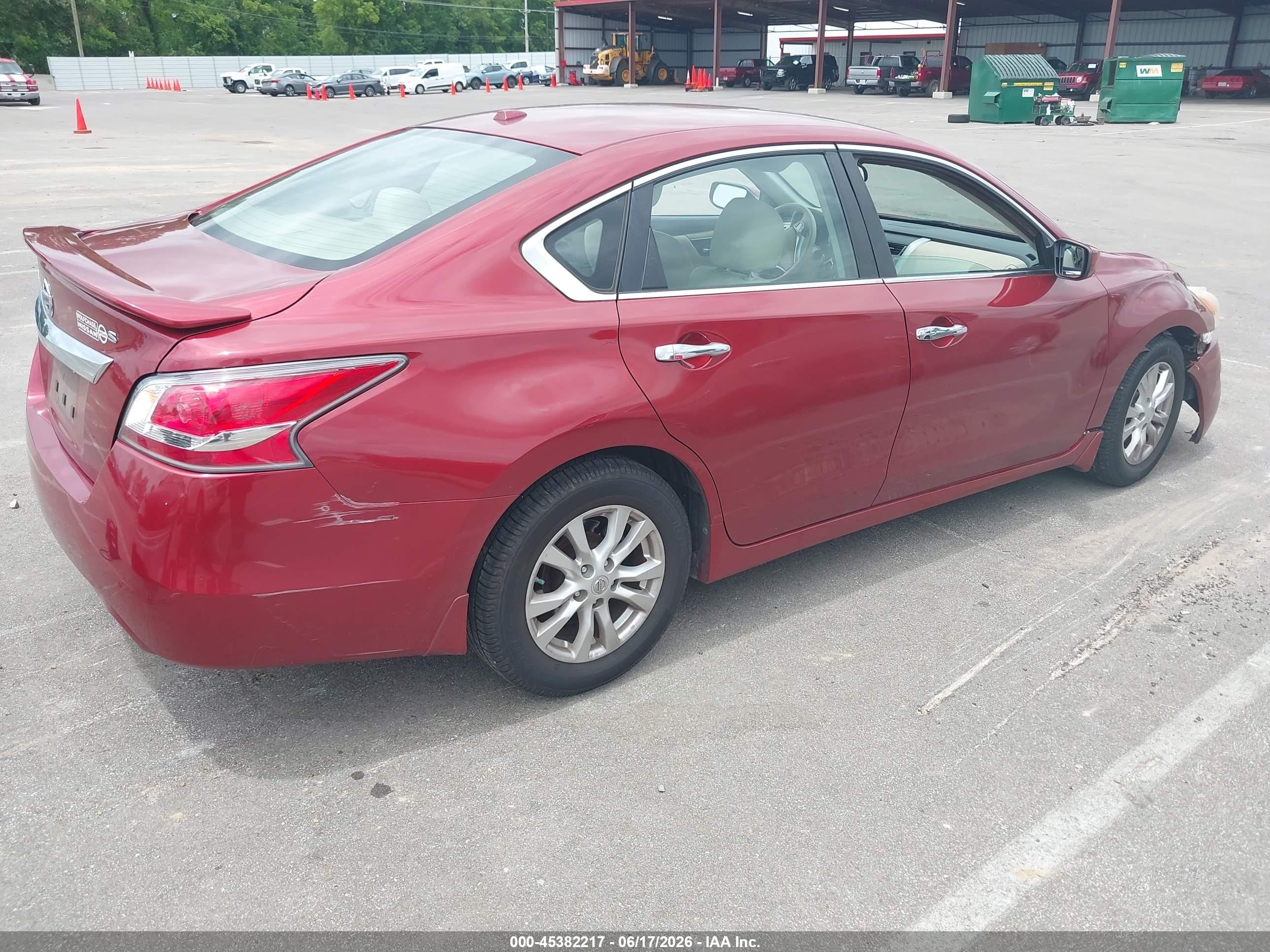 2015 Nissan Altima 2.5 S Red vin: 1N4AL3AP1FC154996