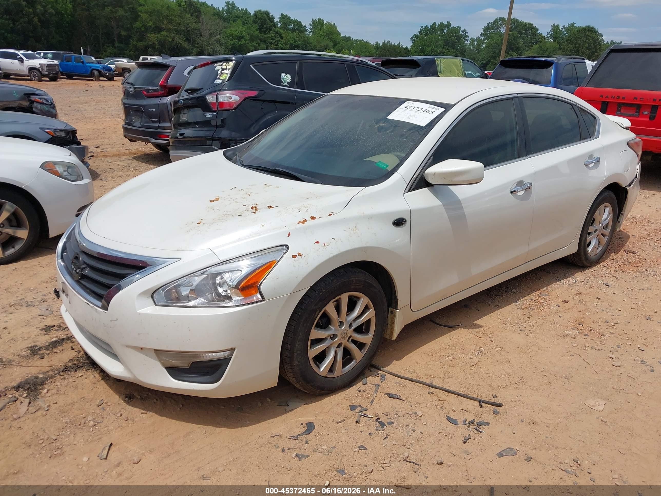 2015 Nissan Altima 2.5 S White vin: 1N4AL3AP1FC162595