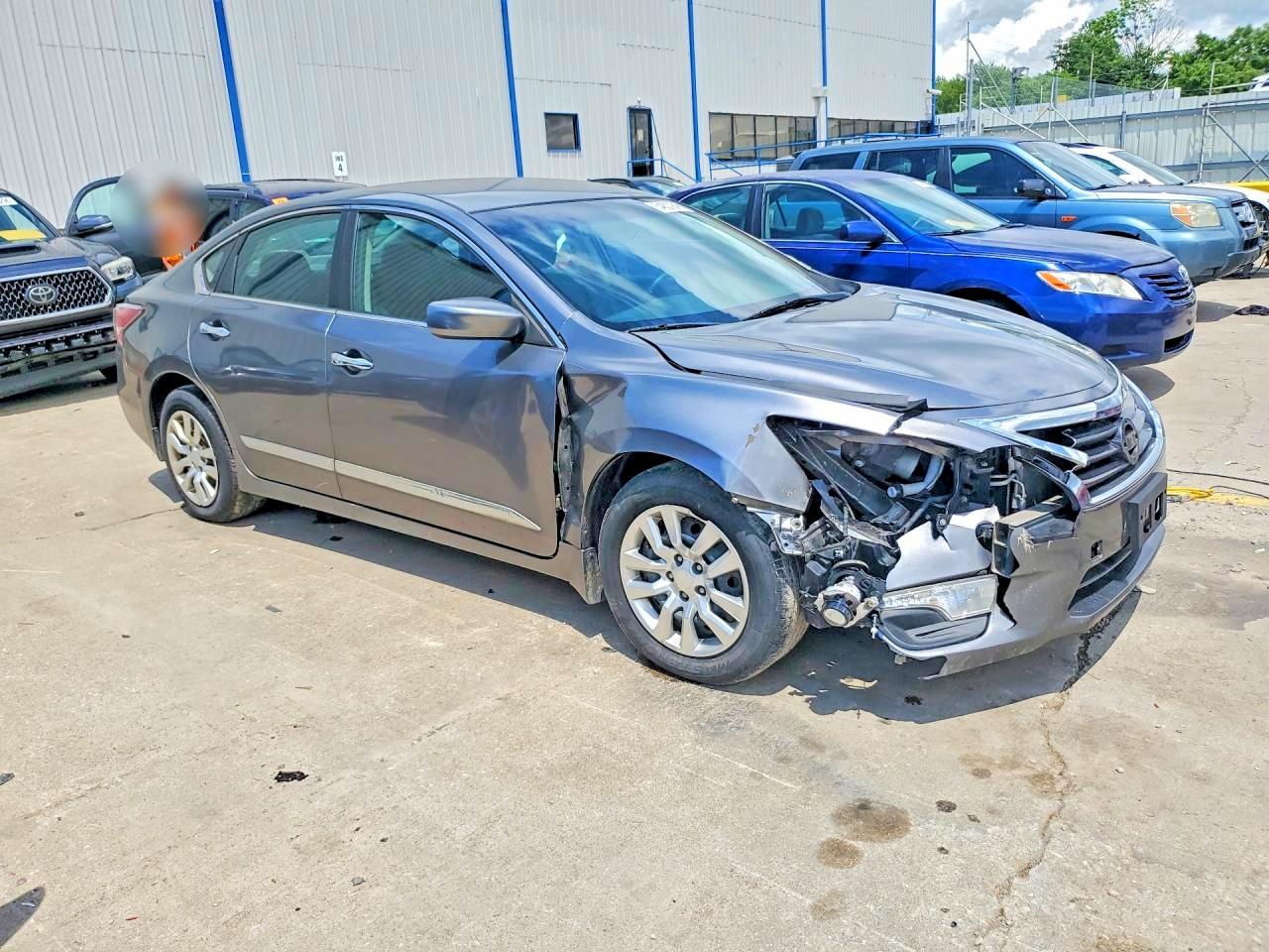2015 Nissan Altima 2.5 S Gray vin: 1N4AL3AP1FC168218
