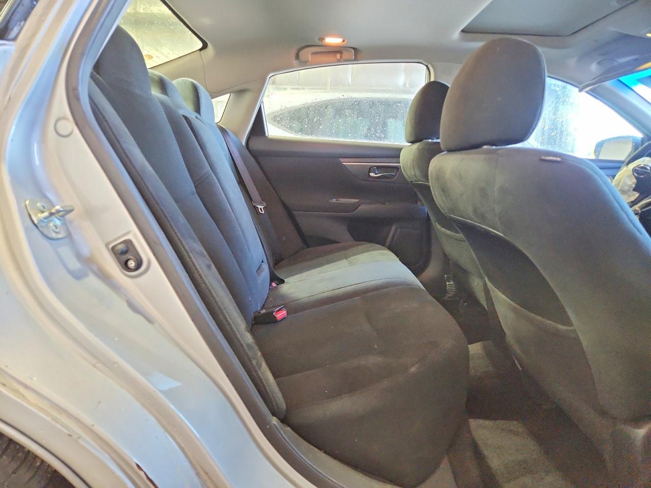 2015 Nissan Altima Silver vin: 1N4AL3AP1FC188145