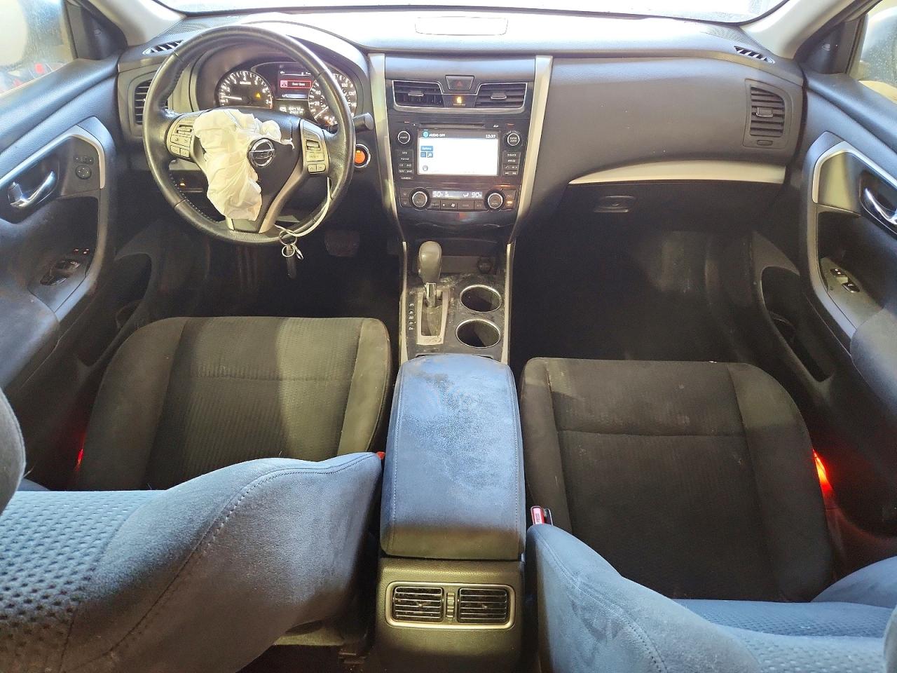 2015 Nissan Altima Silver vin: 1N4AL3AP1FC188145