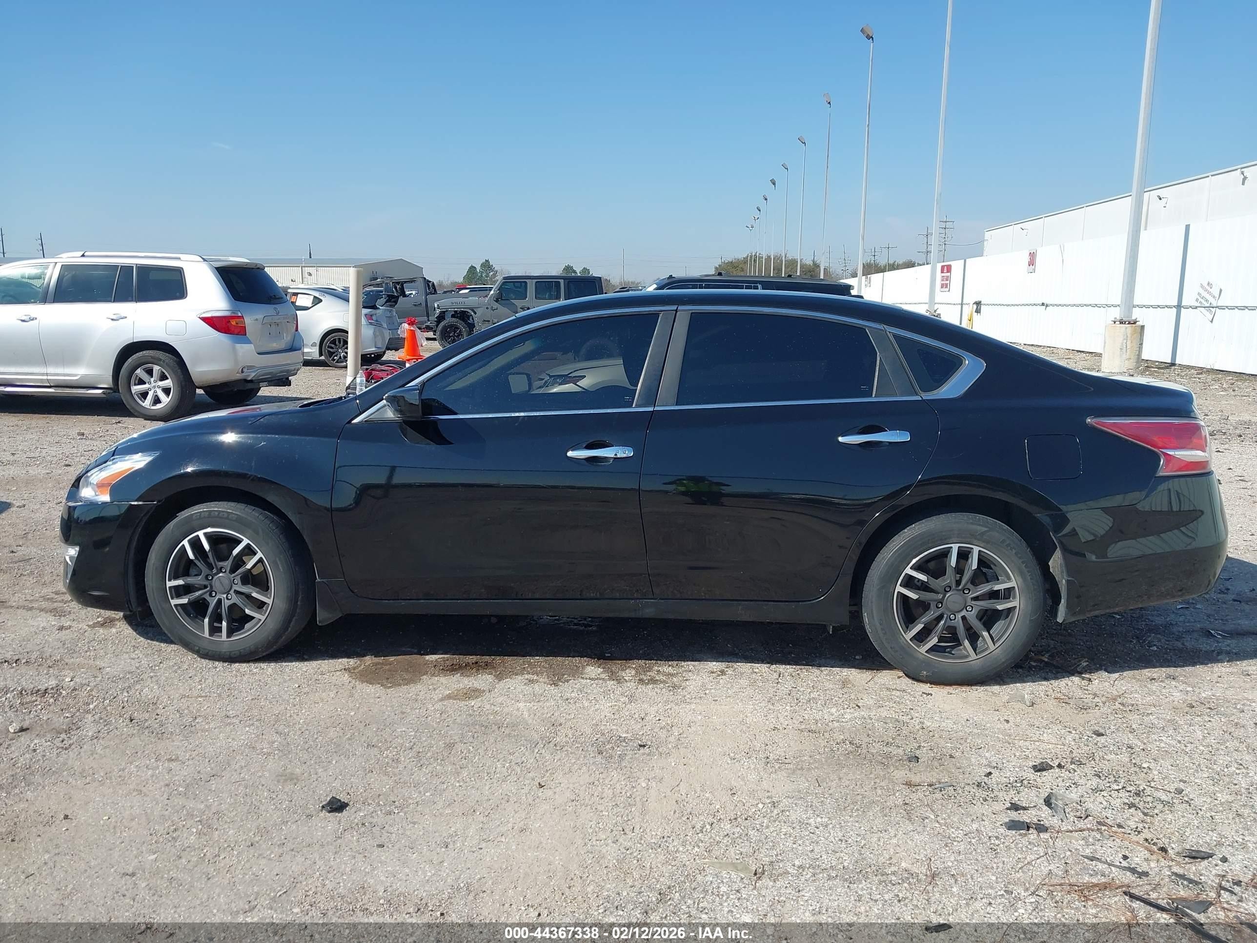 2015 Nissan Altima 2.5 S Black vin: 1N4AL3AP1FC189117