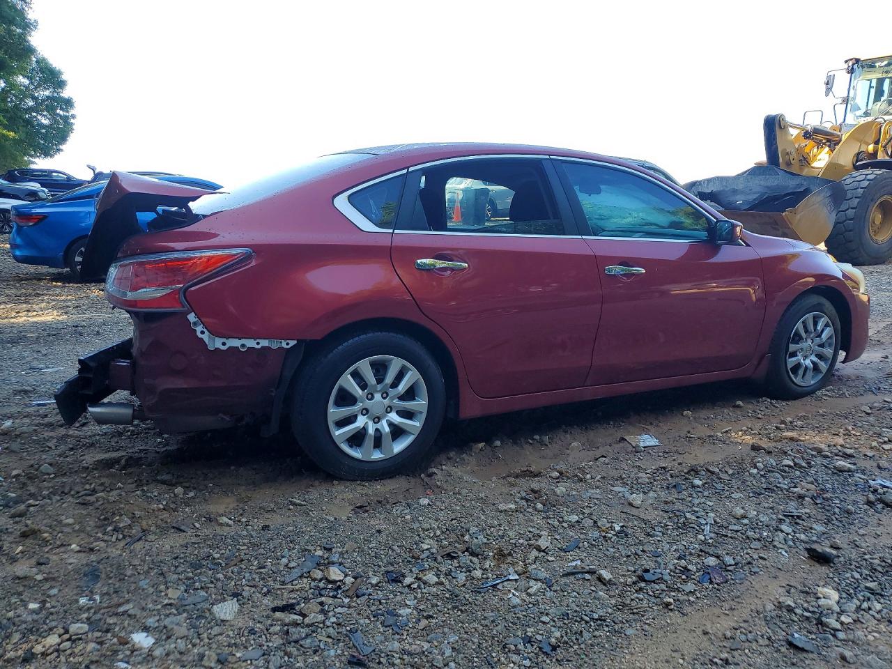 2015 Nissan Altima 2.5 S Red vin: 1N4AL3AP1FC199520