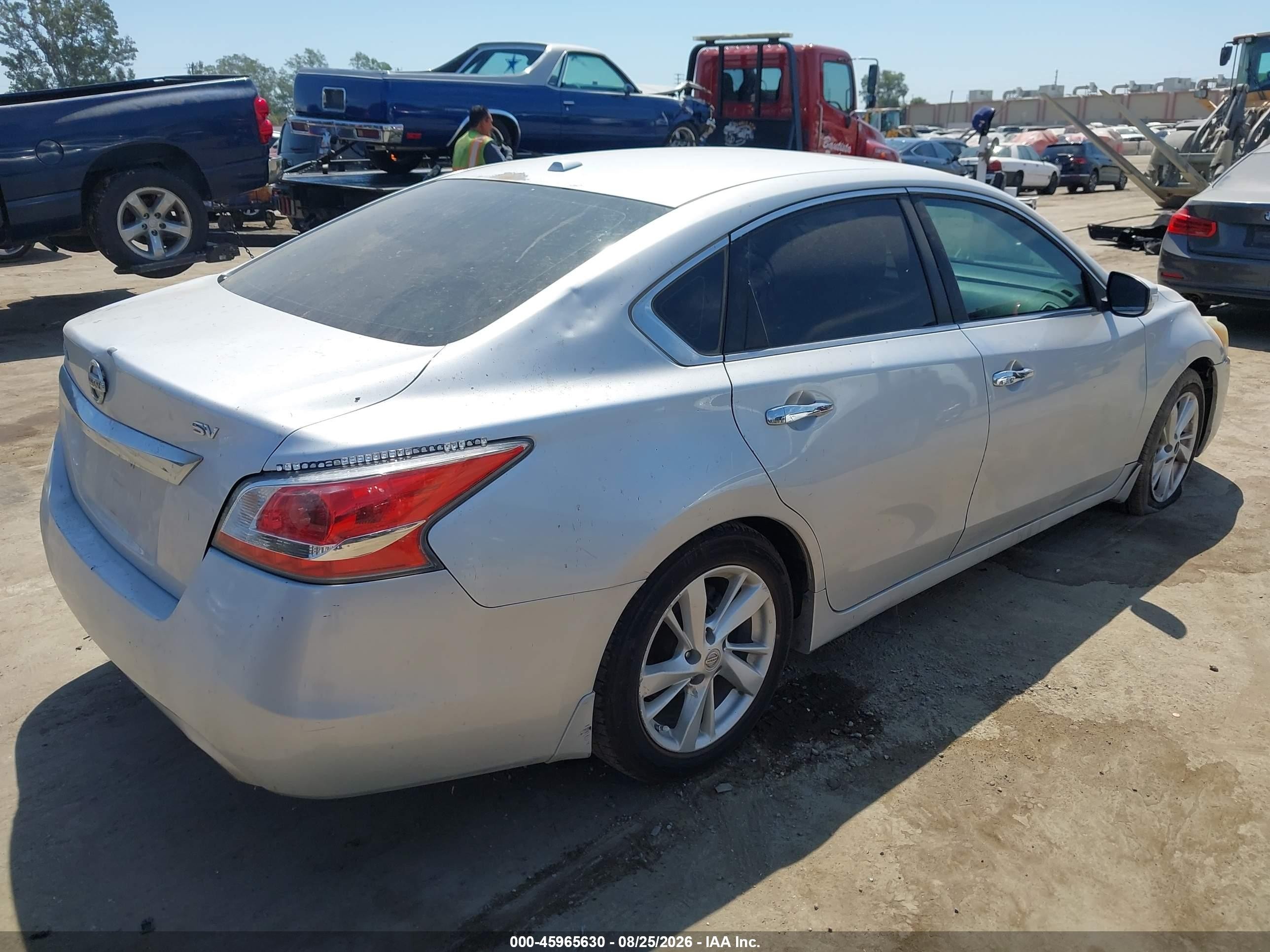 2015 Nissan Altima 2.5 Sv Silver vin: 1N4AL3AP1FC200746