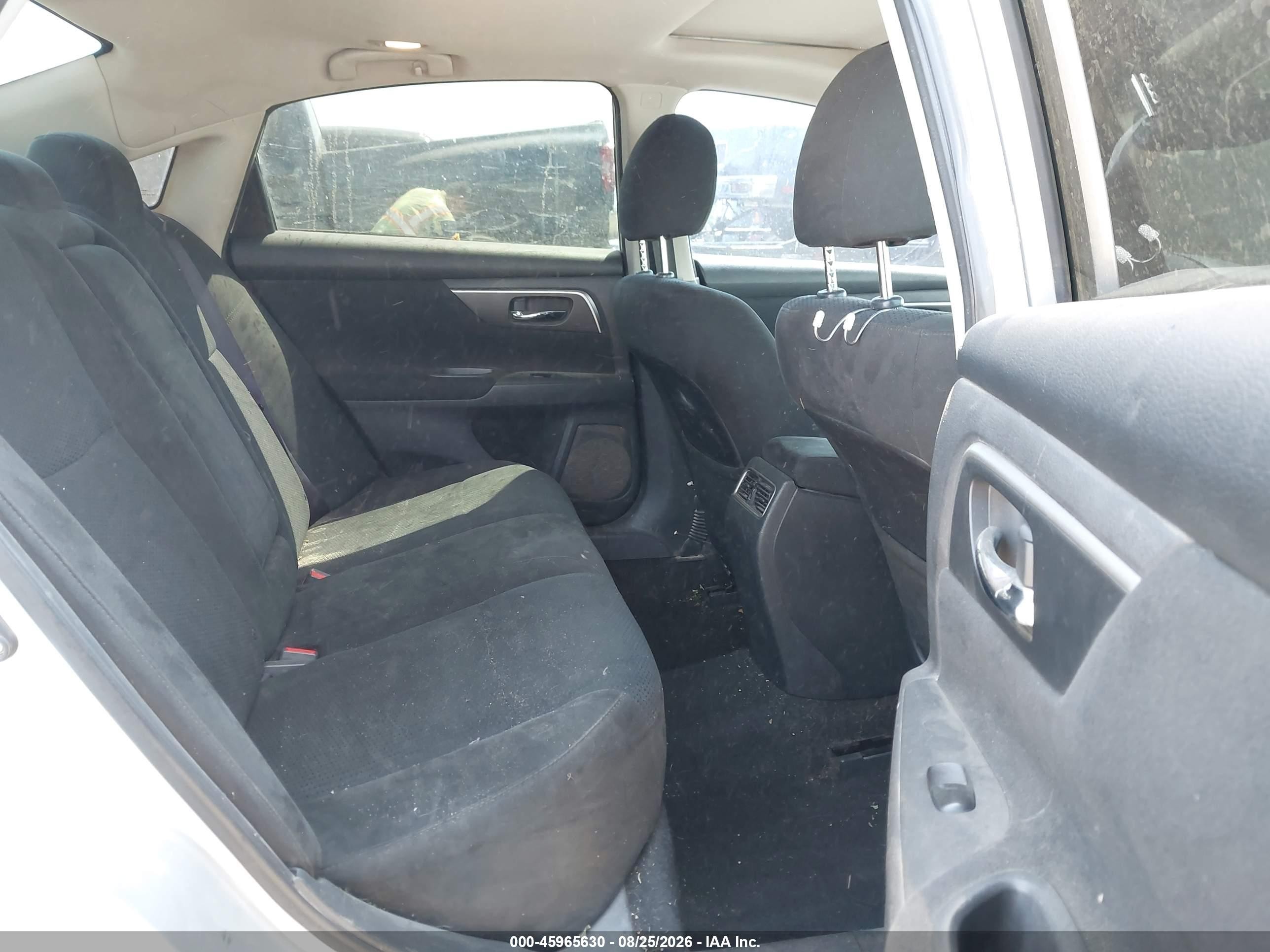 2015 Nissan Altima 2.5 Sv Silver vin: 1N4AL3AP1FC200746