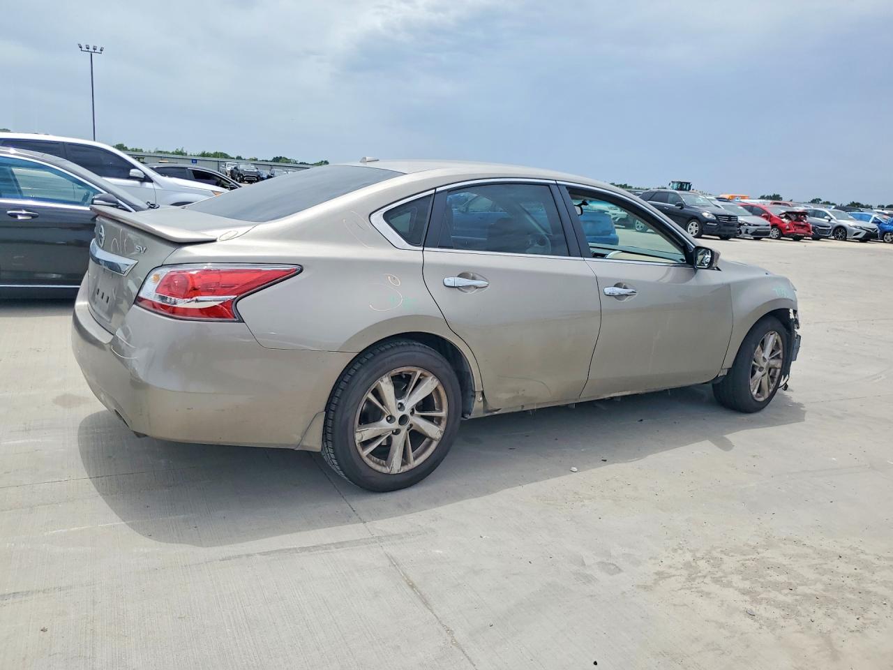 2015 Nissan Altima 2.5 Sv Tan vin: 1N4AL3AP1FC201282