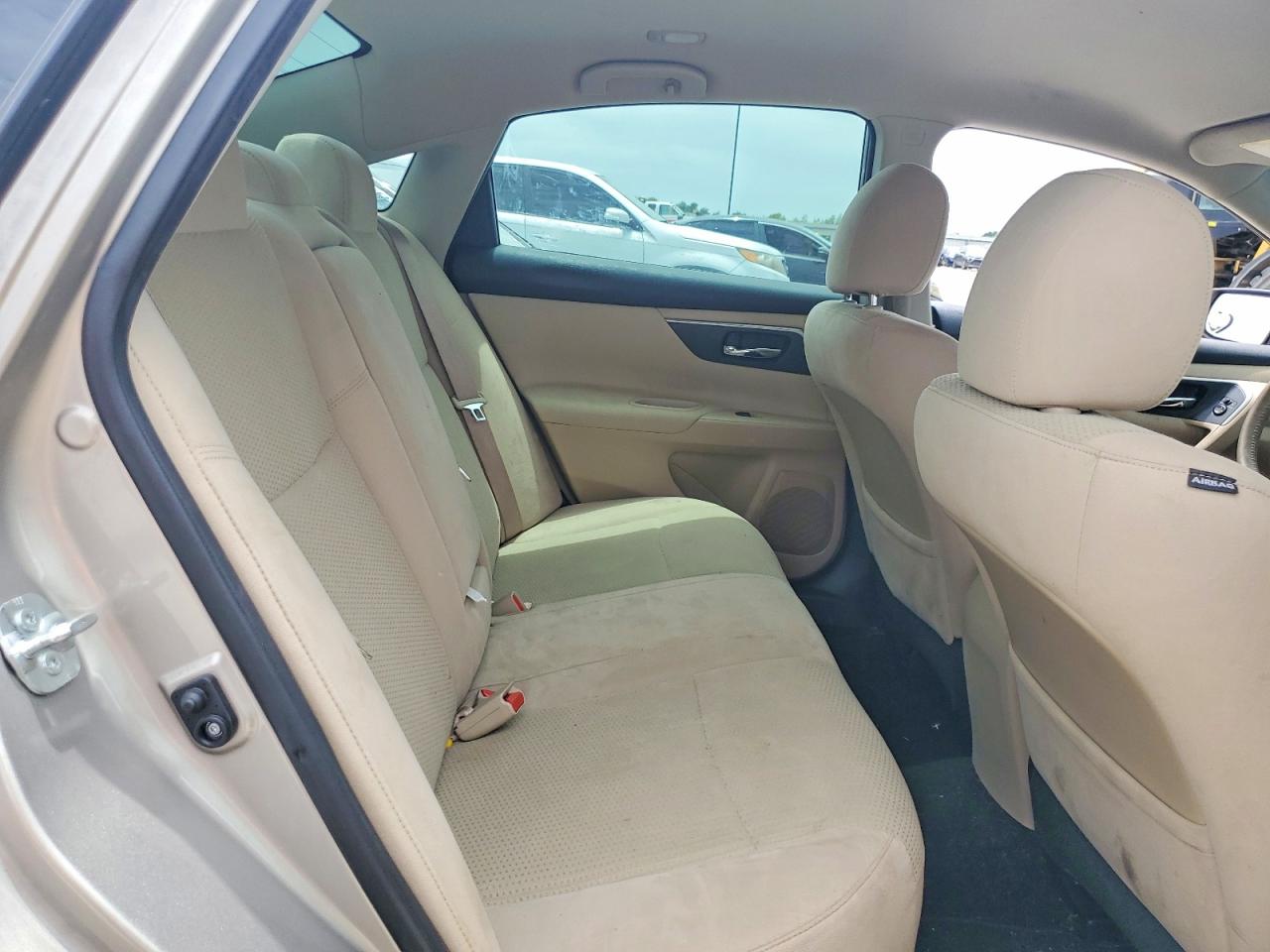 2015 Nissan Altima 2.5 Sv Tan vin: 1N4AL3AP1FC201282