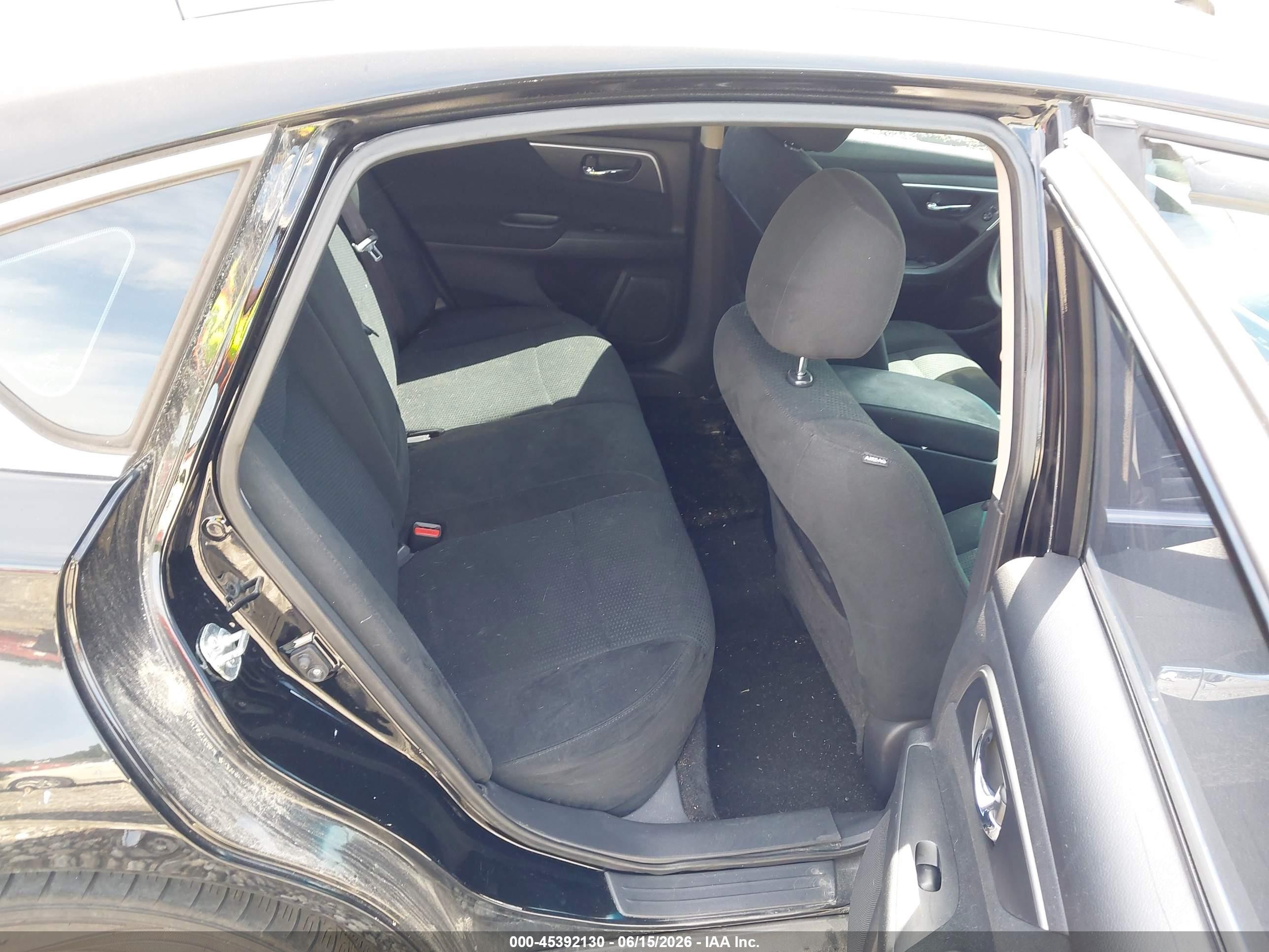 2015 Nissan Altima 2.5 S Black vin: 1N4AL3AP1FC204473