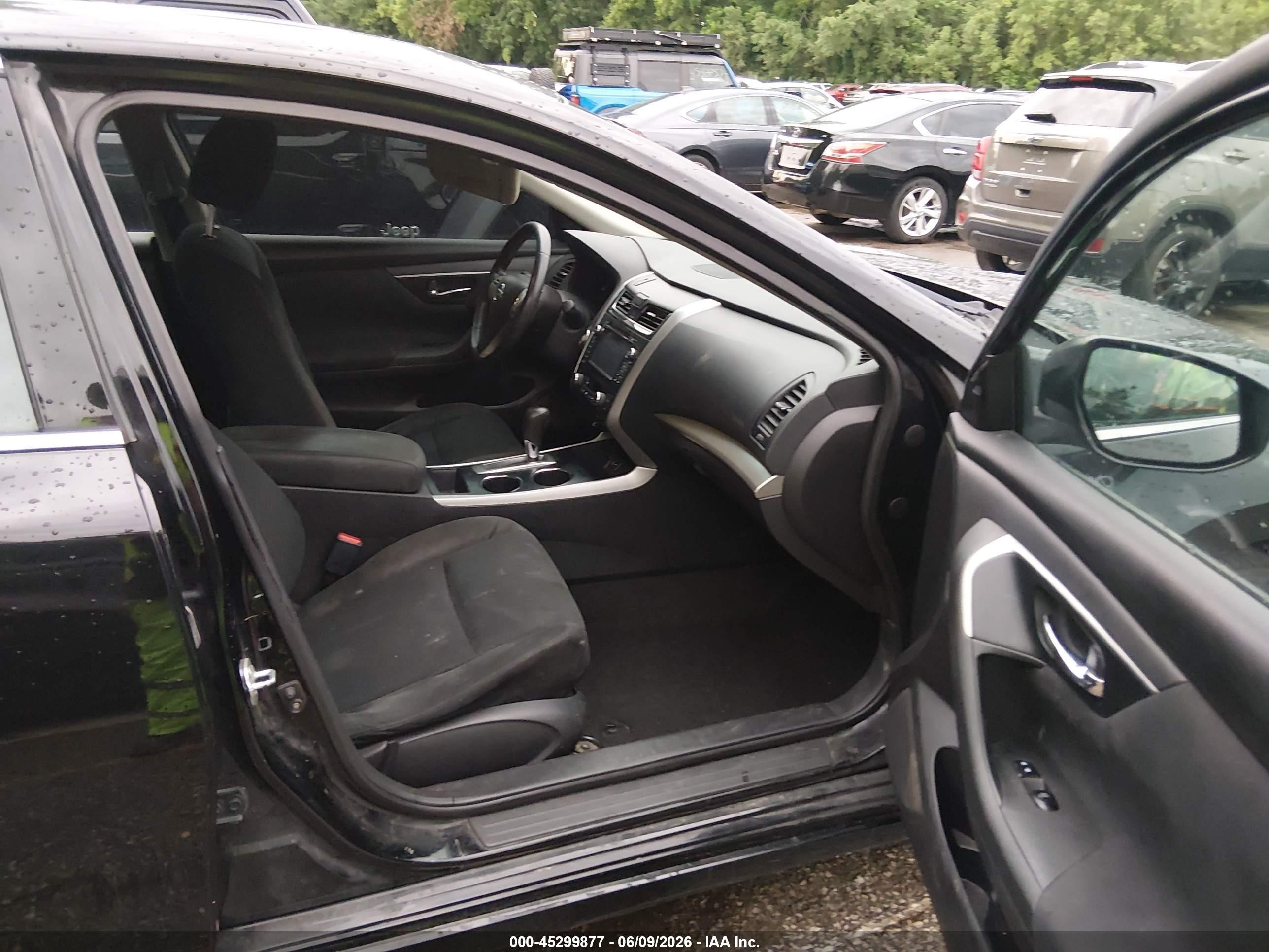 2015 Nissan Altima 2.5 Sv Черный vin: 1N4AL3AP1FC234072