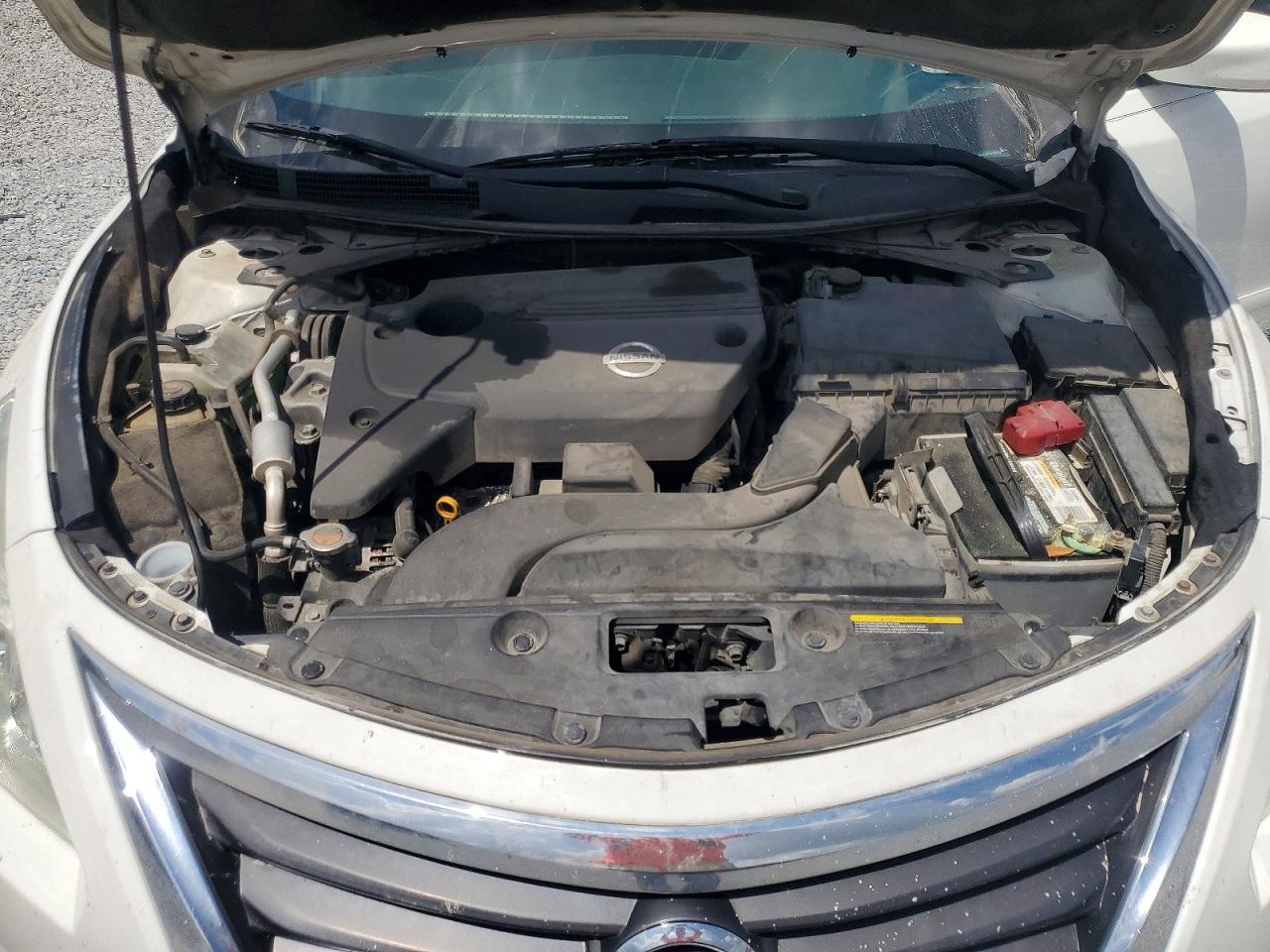 2015 Nissan Altima 2.5 S White vin: 1N4AL3AP1FC253754