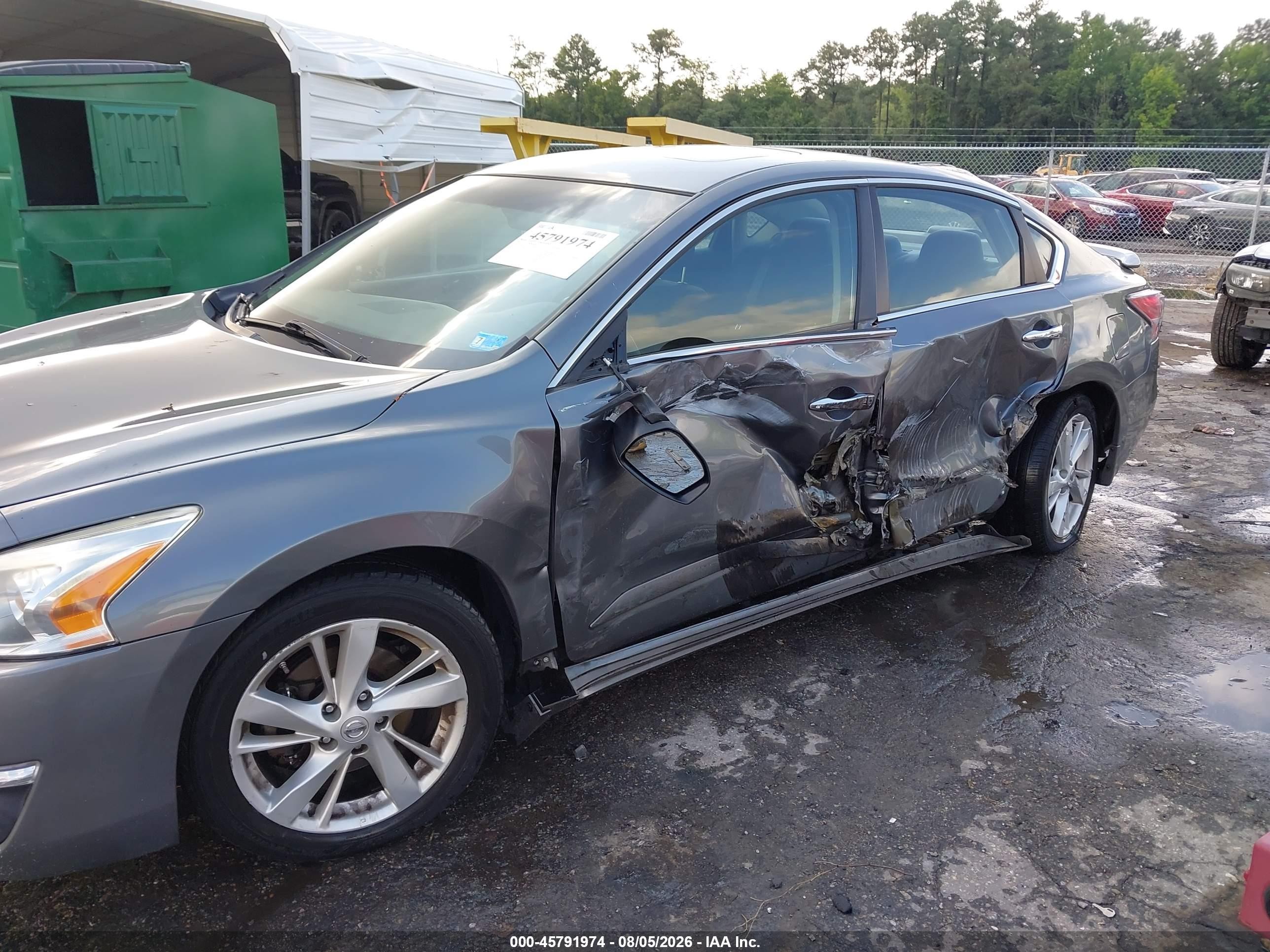 2015 Nissan Altima 2.5 Sv Серый vin: 1N4AL3AP1FC253978