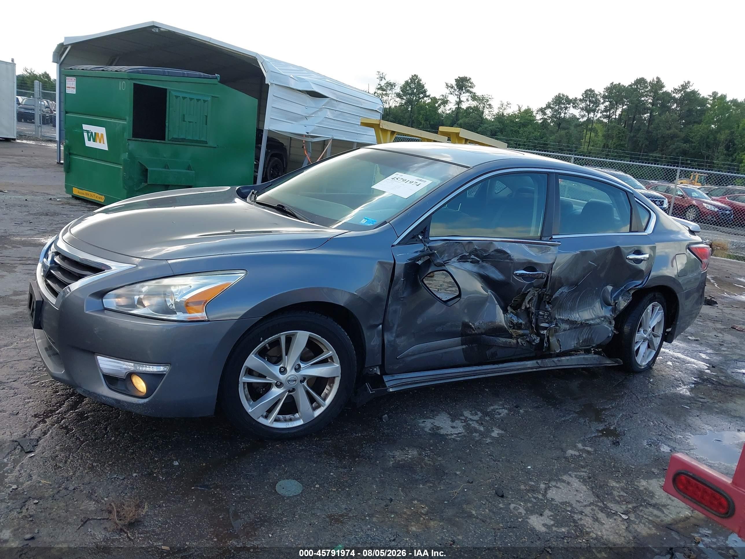 2015 Nissan Altima 2.5 Sv Серый vin: 1N4AL3AP1FC253978