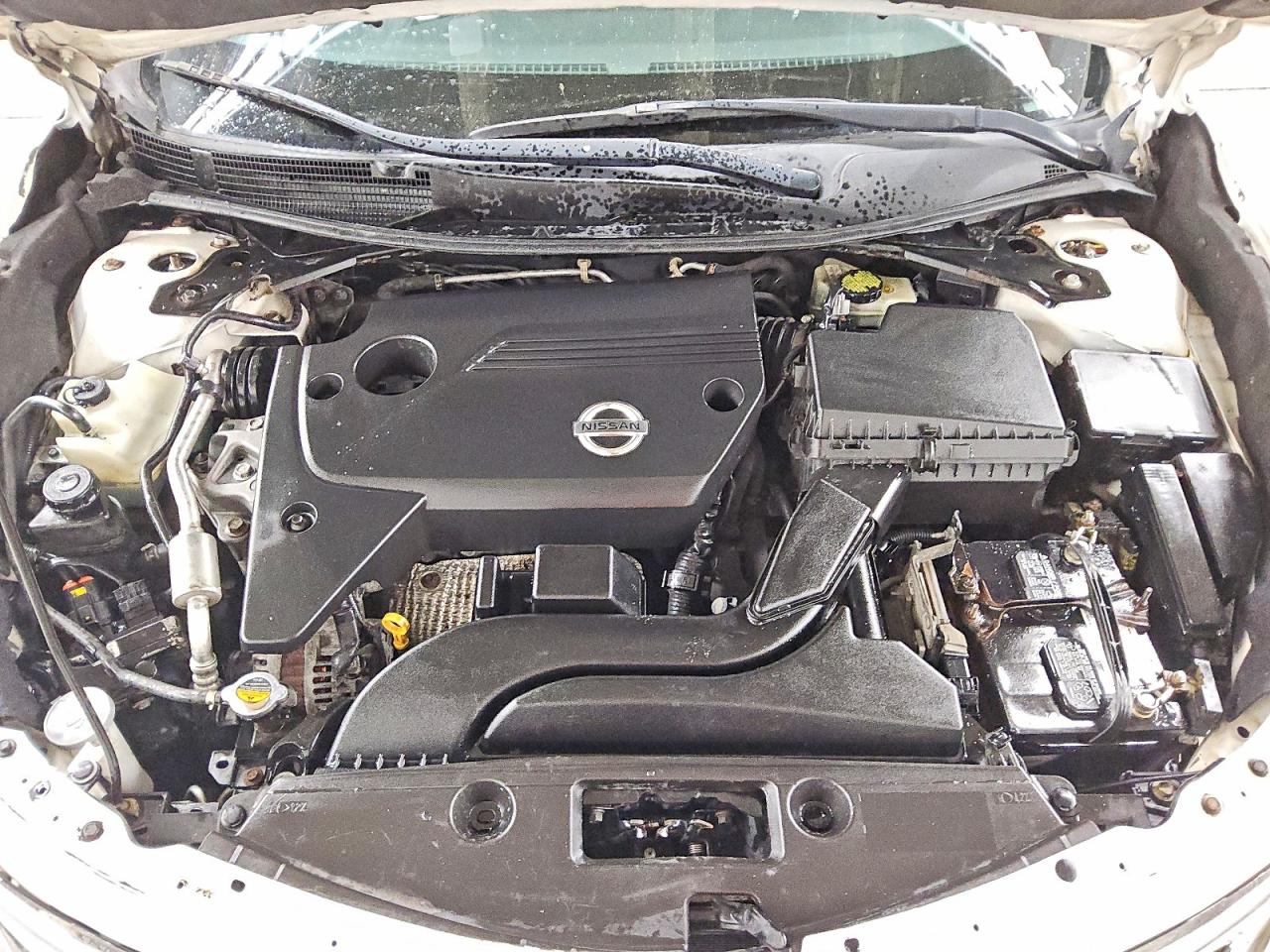 2015 Nissan Altima 2.5 S Белый vin: 1N4AL3AP1FC256928