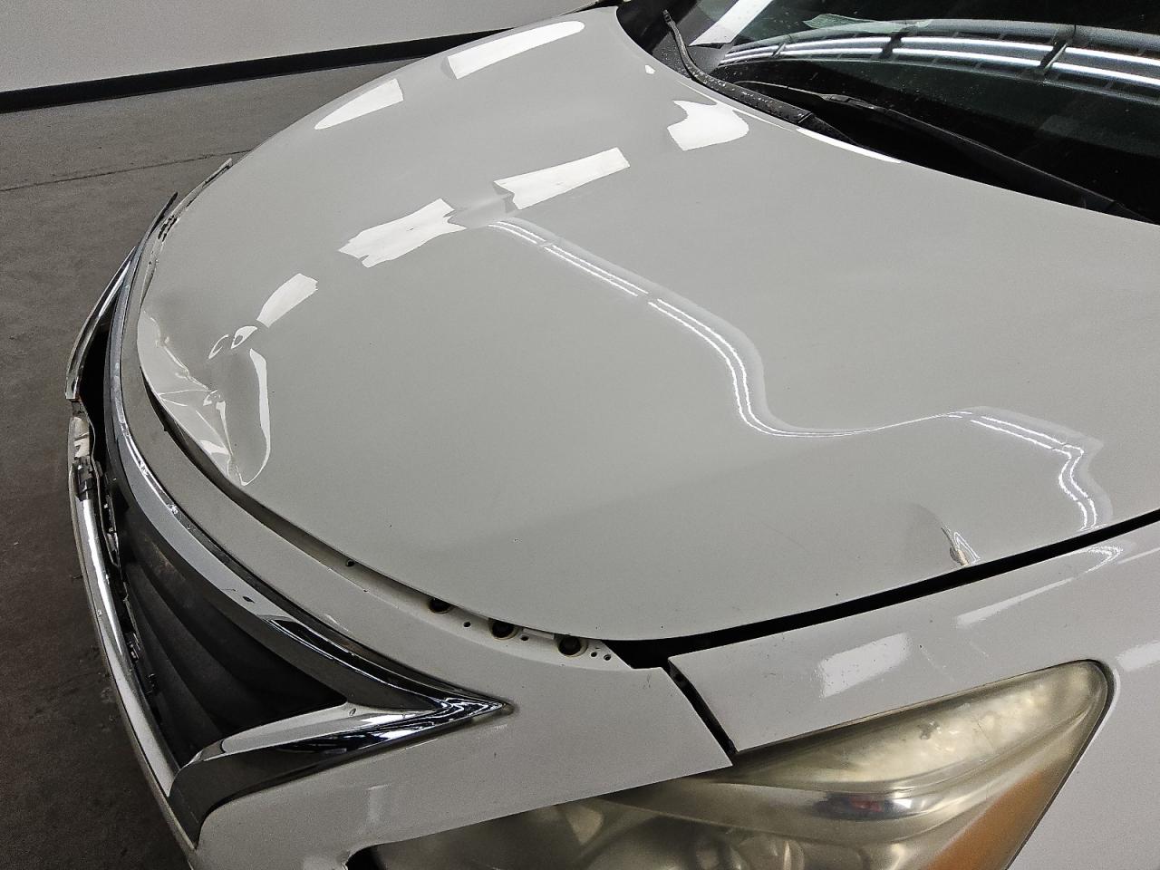 2015 Nissan Altima 2.5 S Белый vin: 1N4AL3AP1FC256928 Damage: Hood, Multiple Dents/Paint Damage, 2