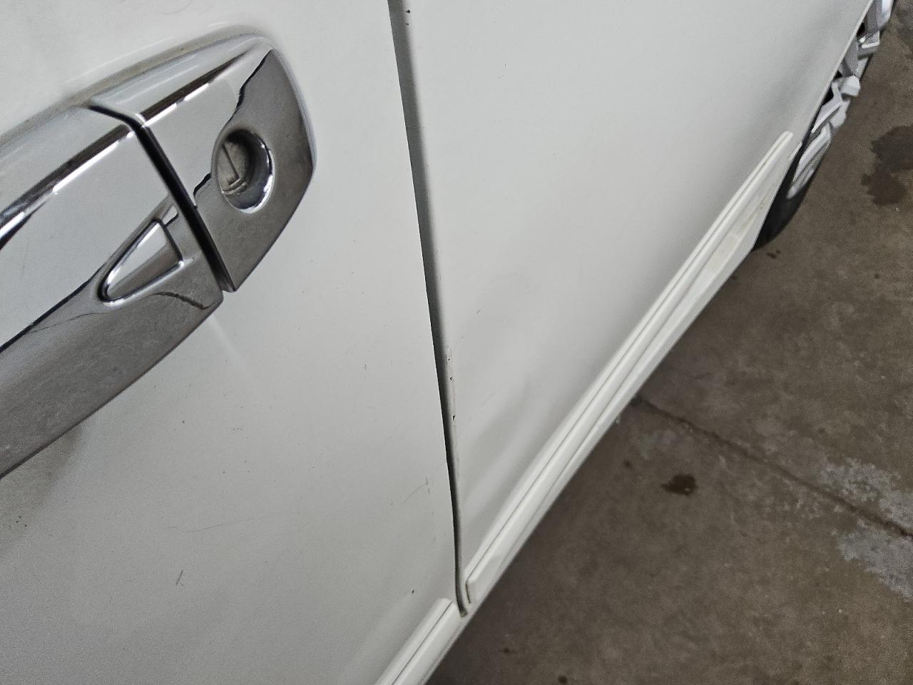 2015 Nissan Altima 2.5 S Белый vin: 1N4AL3AP1FC256928 Damage: Left Rear Door, Dent(S) W/ Paint Dmg, 4 To 5 Inches