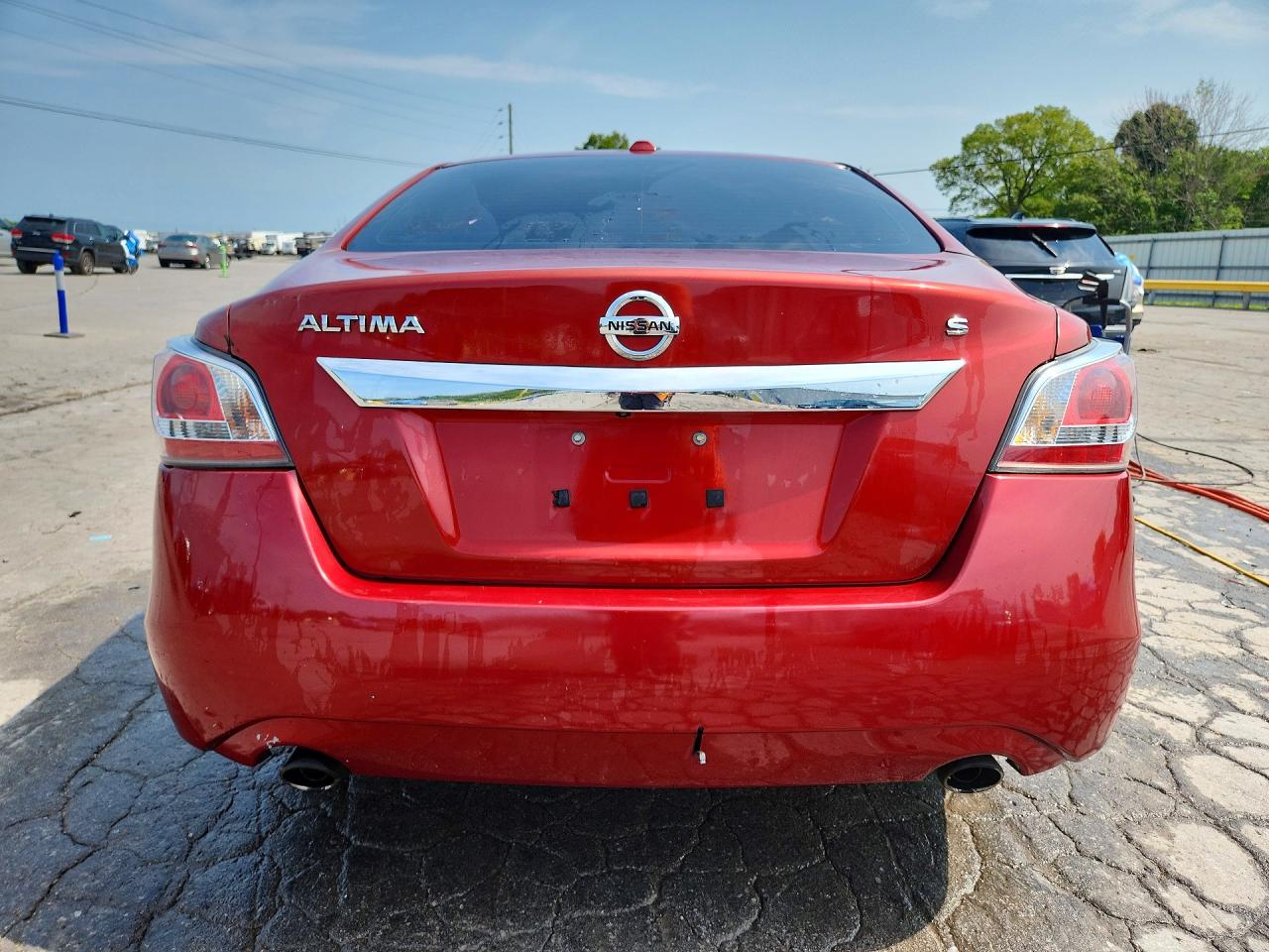 2015 Nissan Altima 2.5 S Red vin: 1N4AL3AP1FC280064
