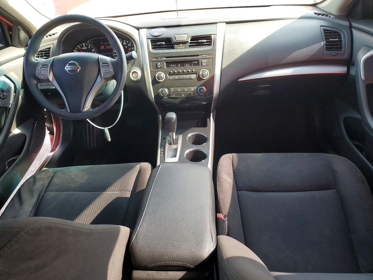 2015 Nissan Altima 2.5 S Red vin: 1N4AL3AP1FC284647