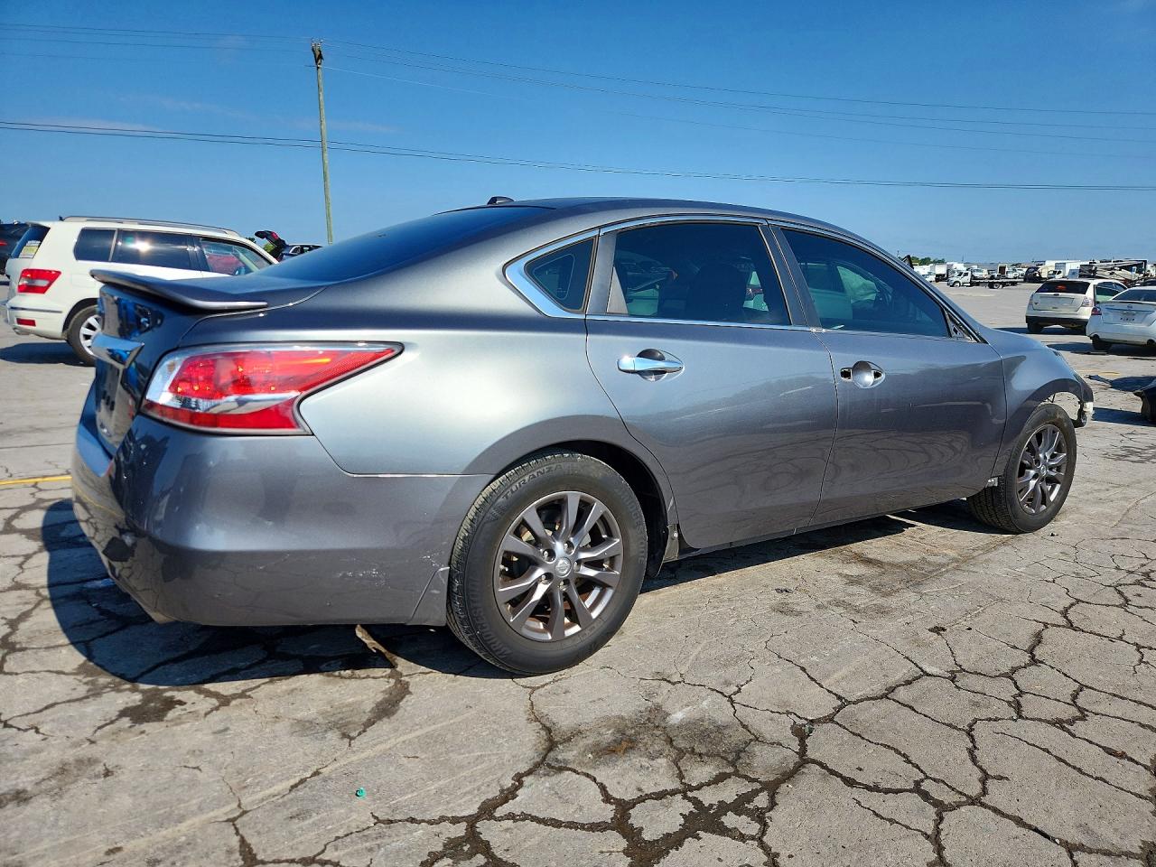 2015 Nissan Altima 2.5 S Gray vin: 1N4AL3AP1FC421117