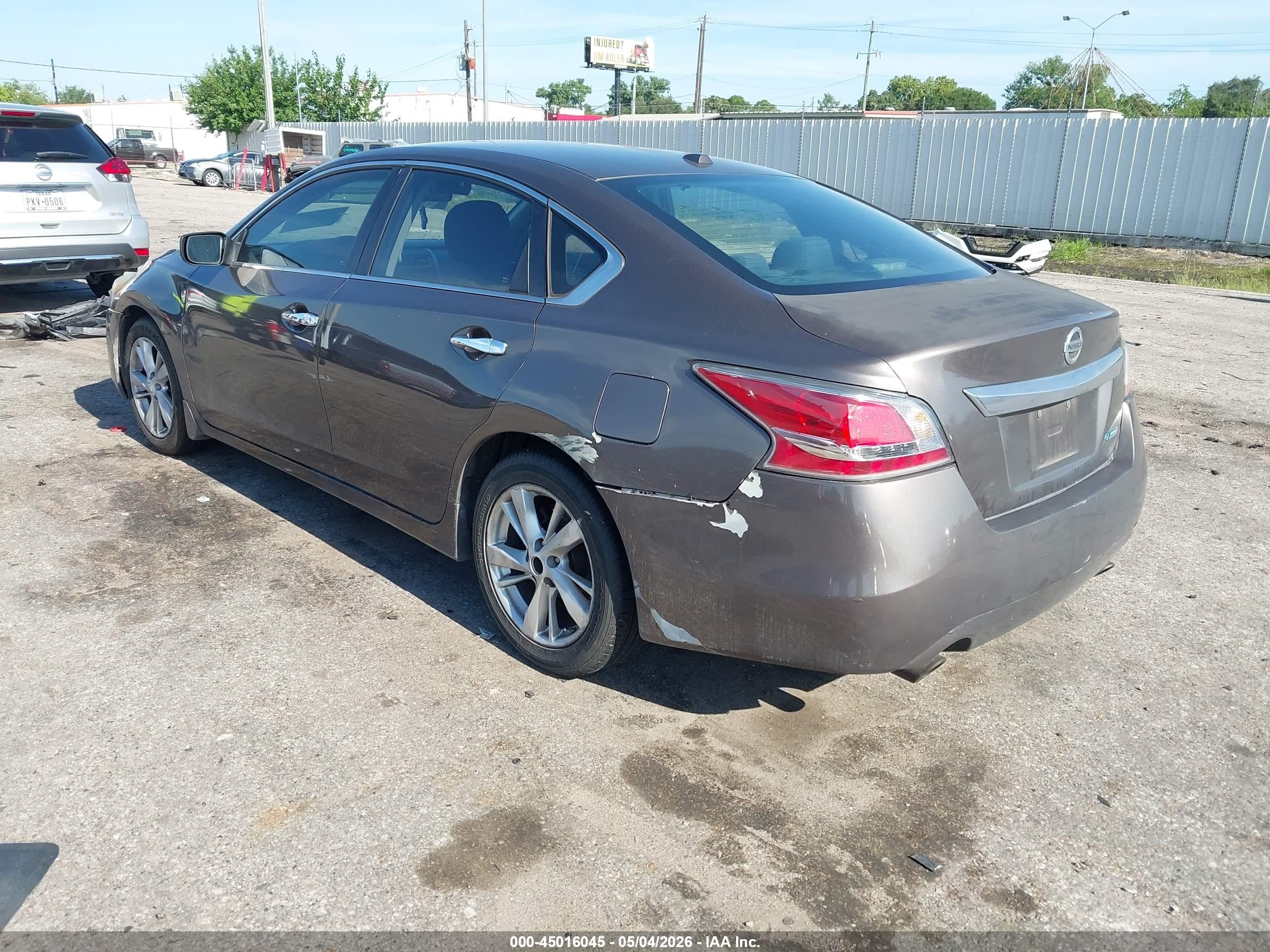 2015 Nissan Altima 2.5 Sv Brown vin: 1N4AL3AP1FC424731