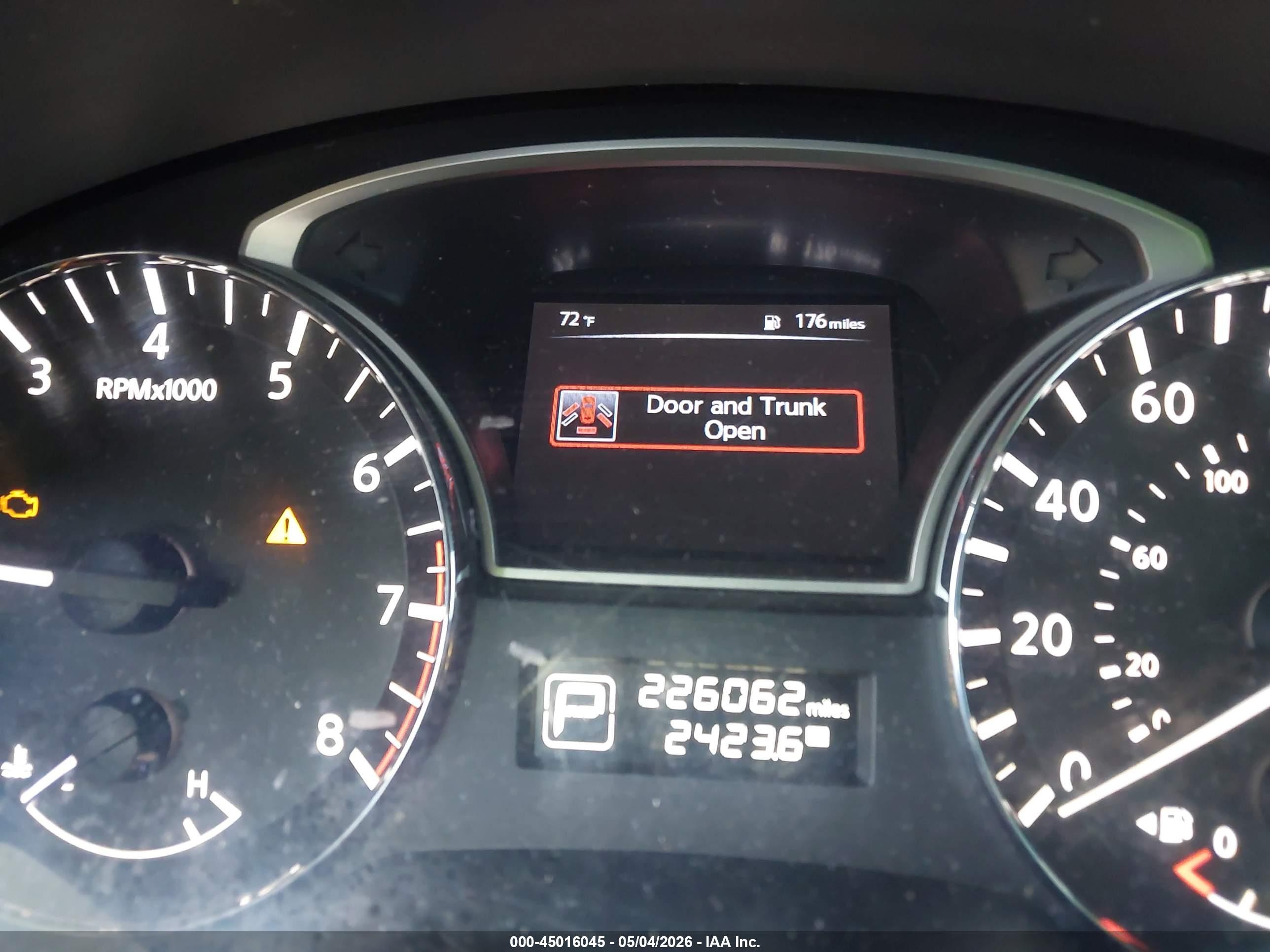 2015 Nissan Altima 2.5 Sv Brown vin: 1N4AL3AP1FC424731