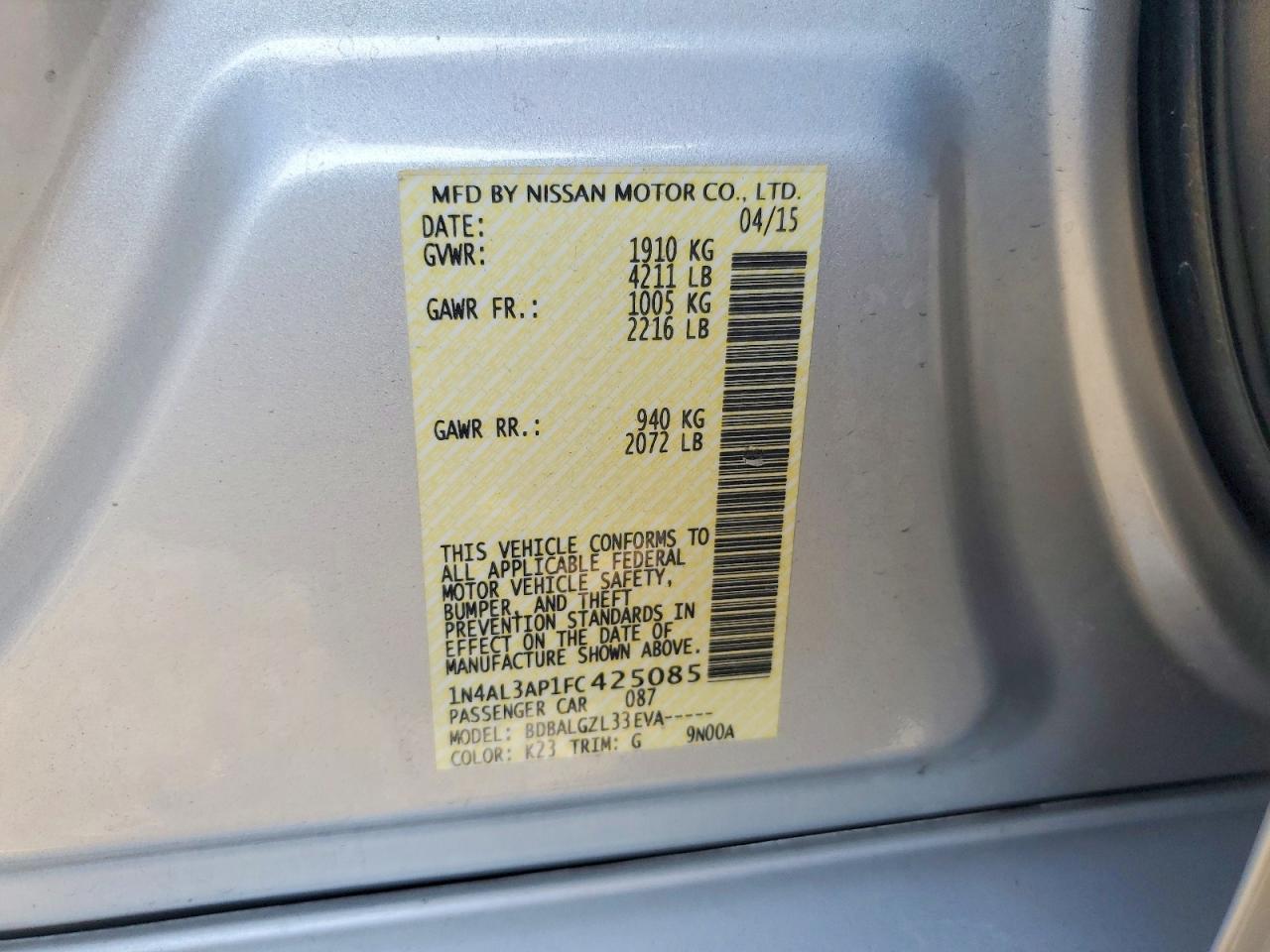 2015 Nissan Altima 2.5 S Silver vin: 1N4AL3AP1FC425085