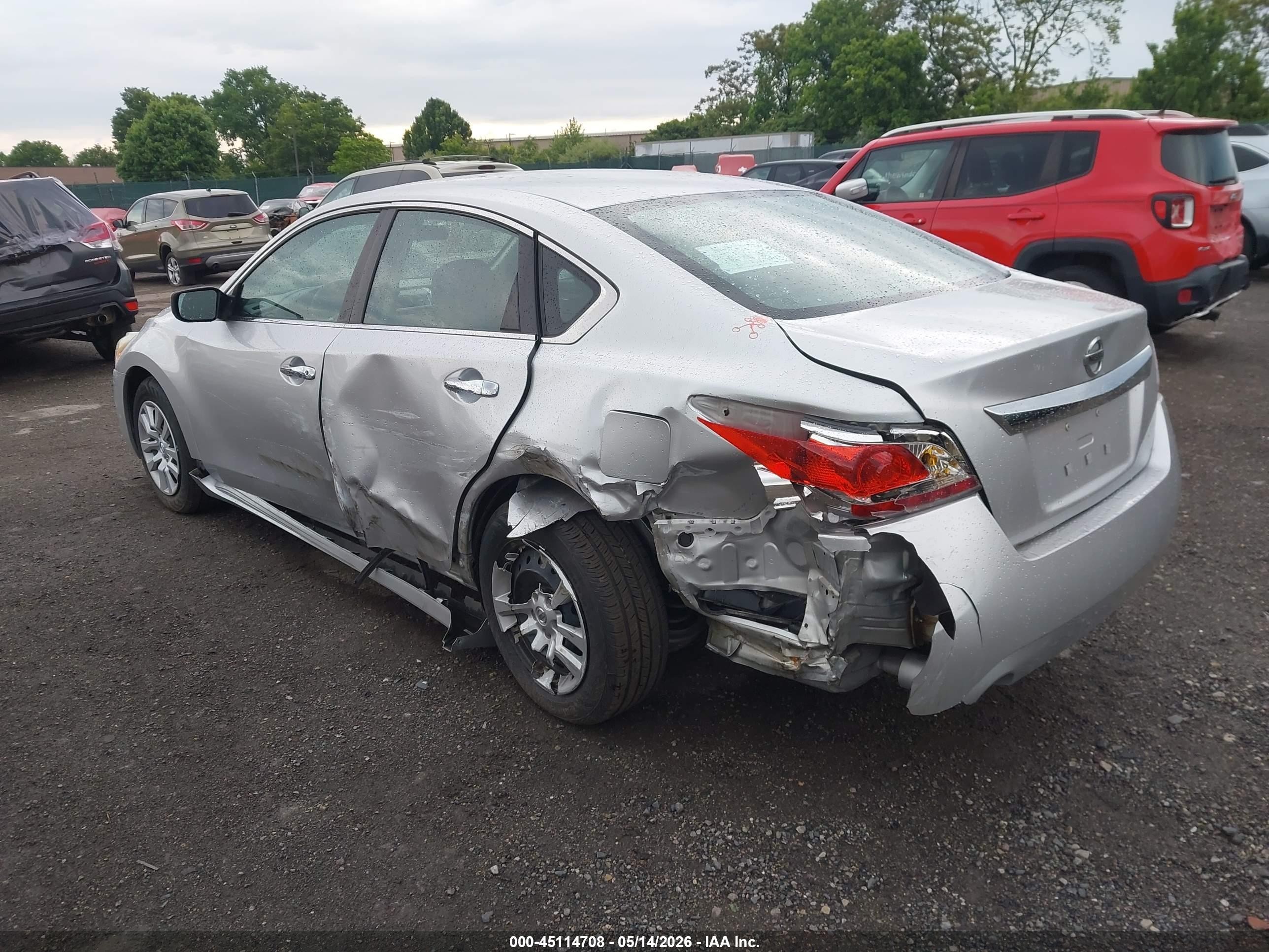 2015 Nissan Altima 2.5/2.5 S/2.5 Sl/2.5 Sv Silver vin: 1N4AL3AP1FC428469