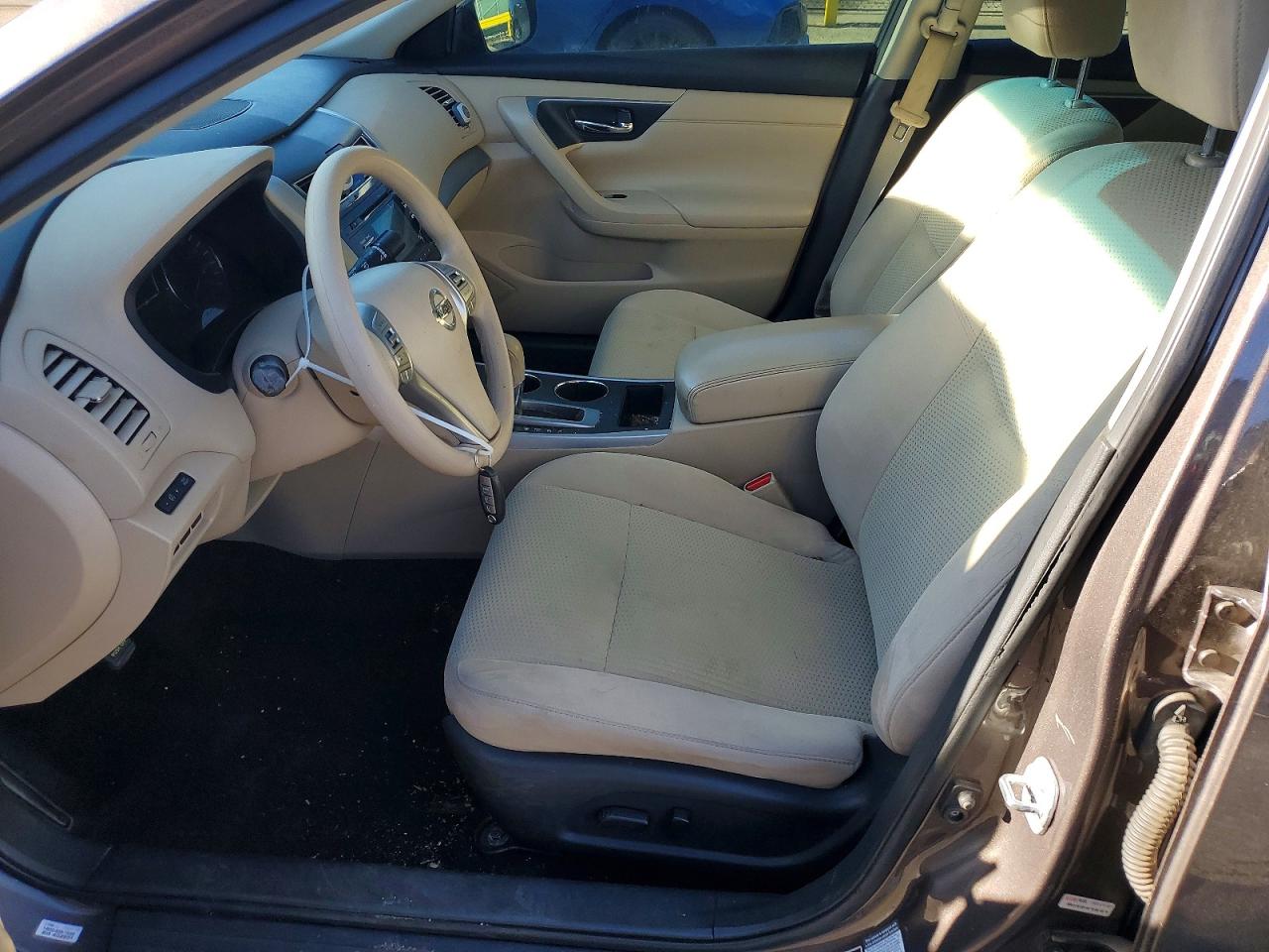 2015 Nissan Altima 2.5 S Brown vin: 1N4AL3AP1FC441819