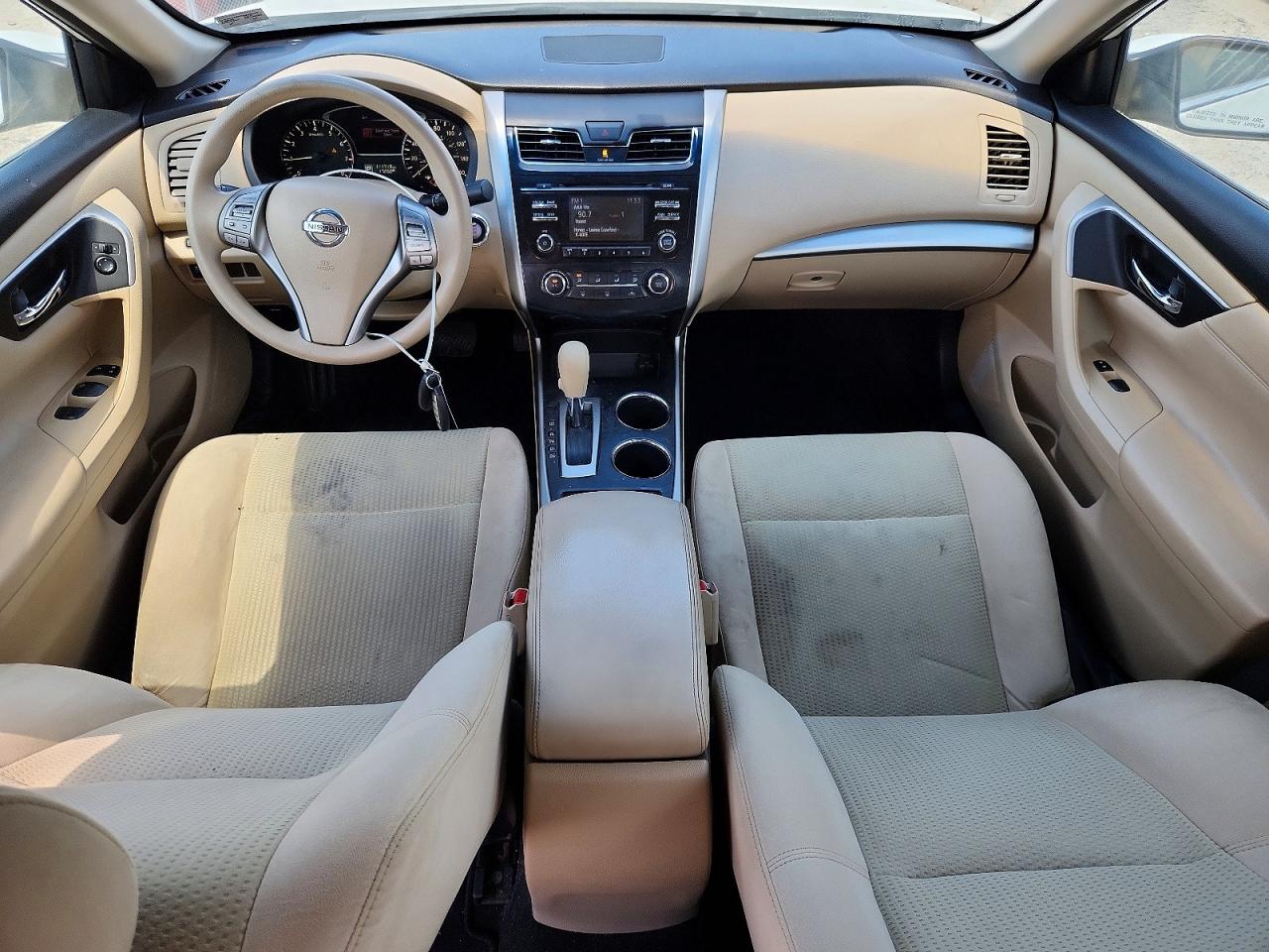 2015 Nissan Altima 2.5 S White vin: 1N4AL3AP1FC443022