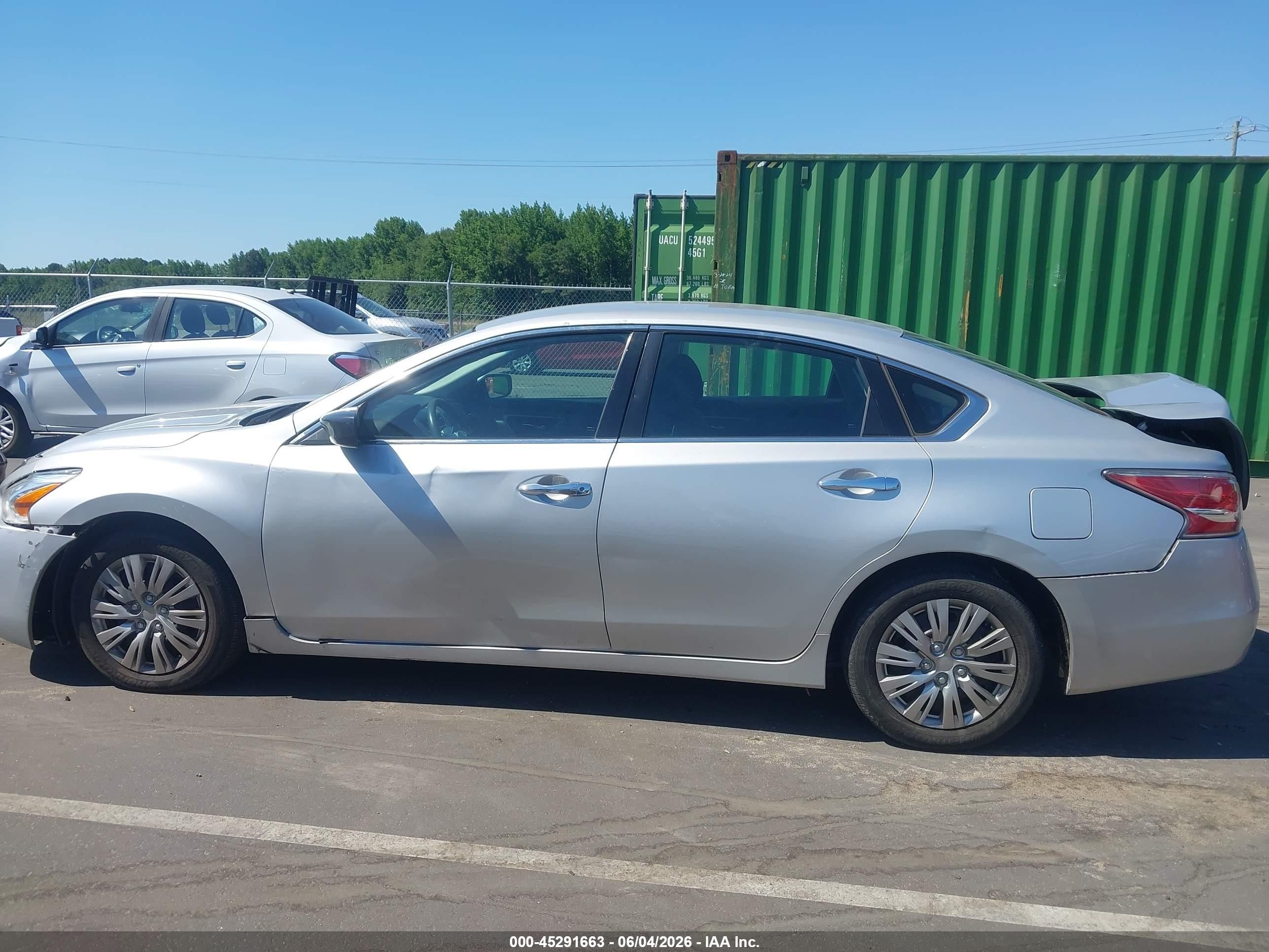 2015 Nissan Altima 2.5/2.5 S/2.5 Sl/2.5 Sv Silver vin: 1N4AL3AP1FC443635