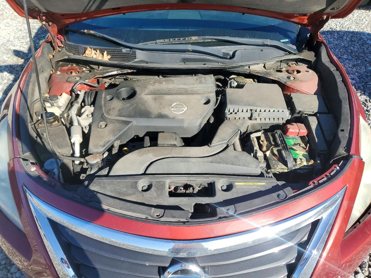2015 Nissan Altima 2.5 S Red vin: 1N4AL3AP1FC452268