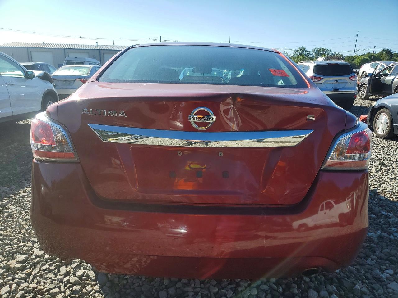 2015 Nissan Altima 2.5 S Red vin: 1N4AL3AP1FC452268