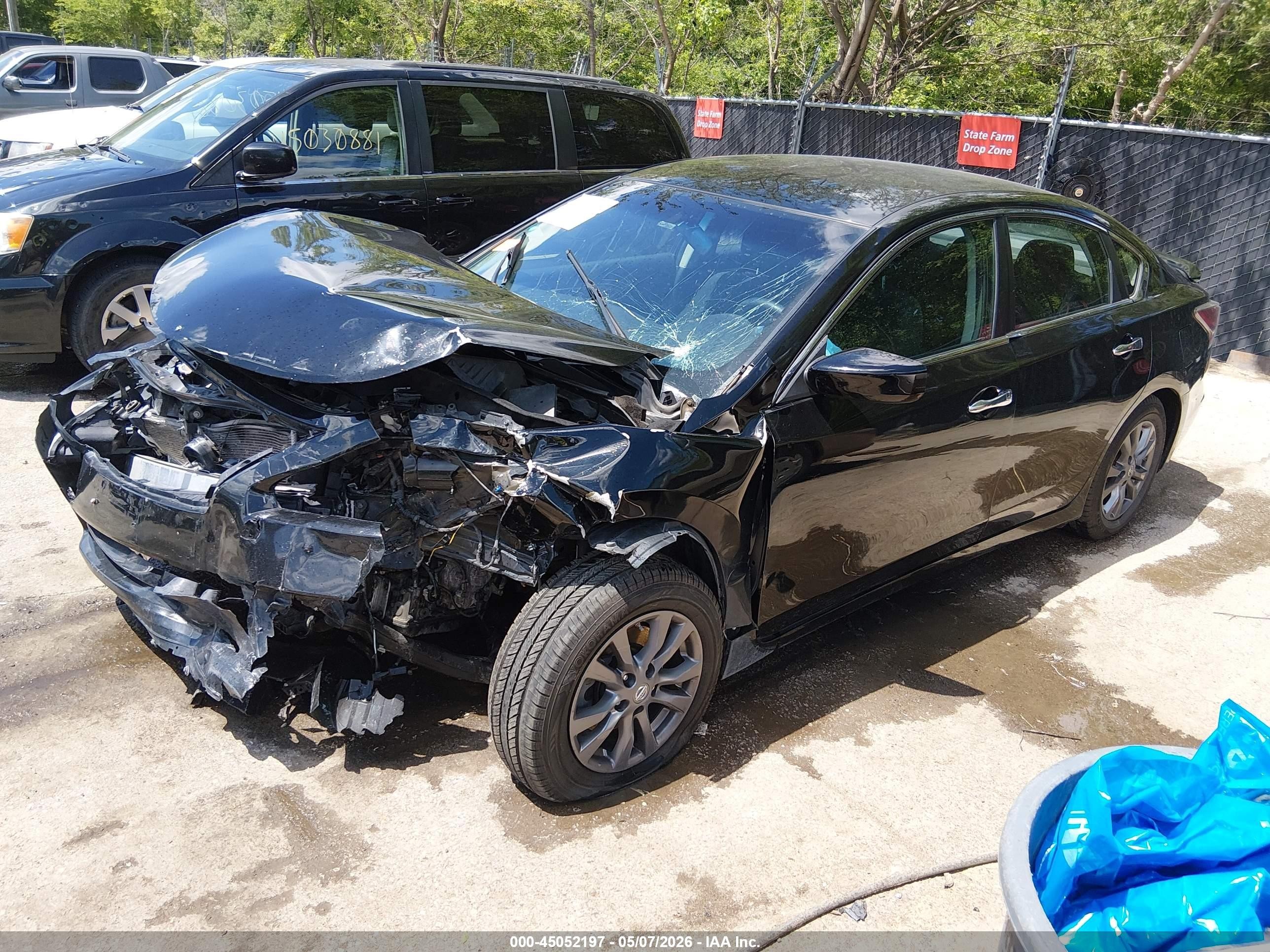 2015 Nissan Altima 2.5 S Черный vin: 1N4AL3AP1FC460029