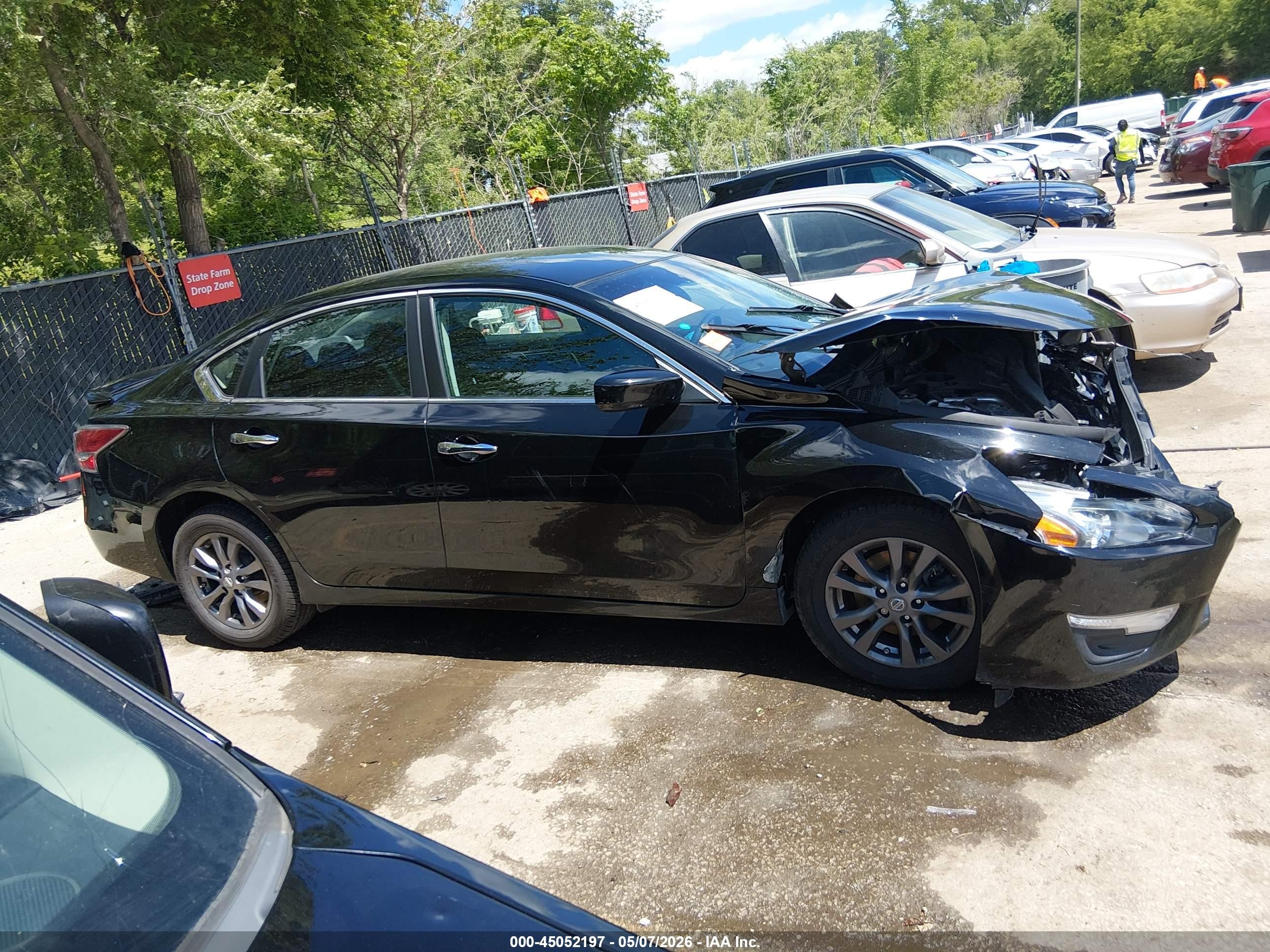 2015 Nissan Altima 2.5 S Черный vin: 1N4AL3AP1FC460029