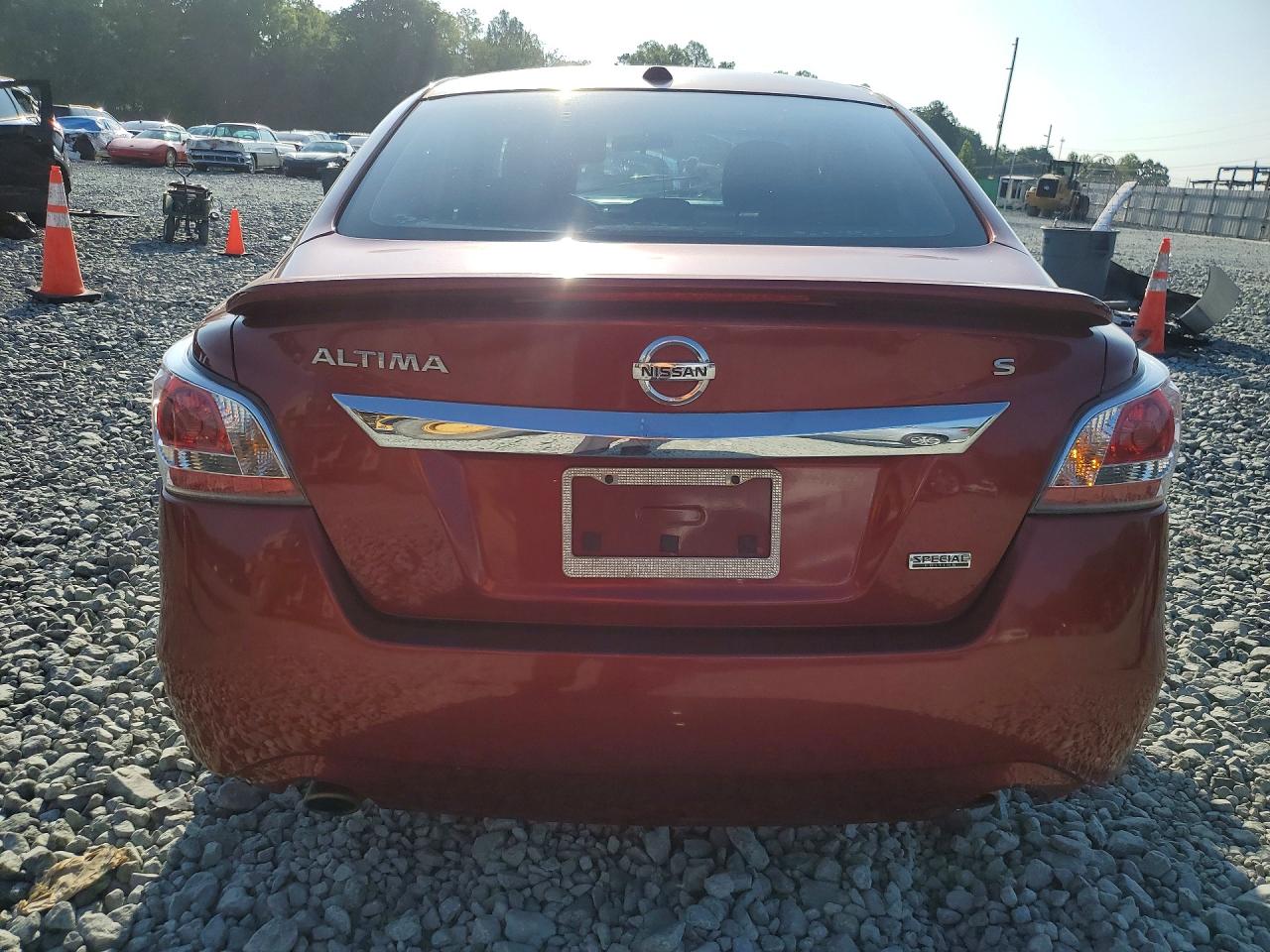 2015 Nissan Altima 2.5 S Burgundy vin: 1N4AL3AP1FC461665