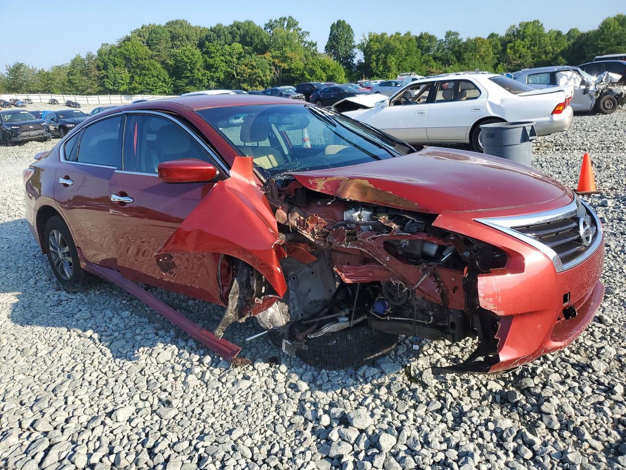 2015 Nissan Altima 2.5 S Burgundy vin: 1N4AL3AP1FC461665