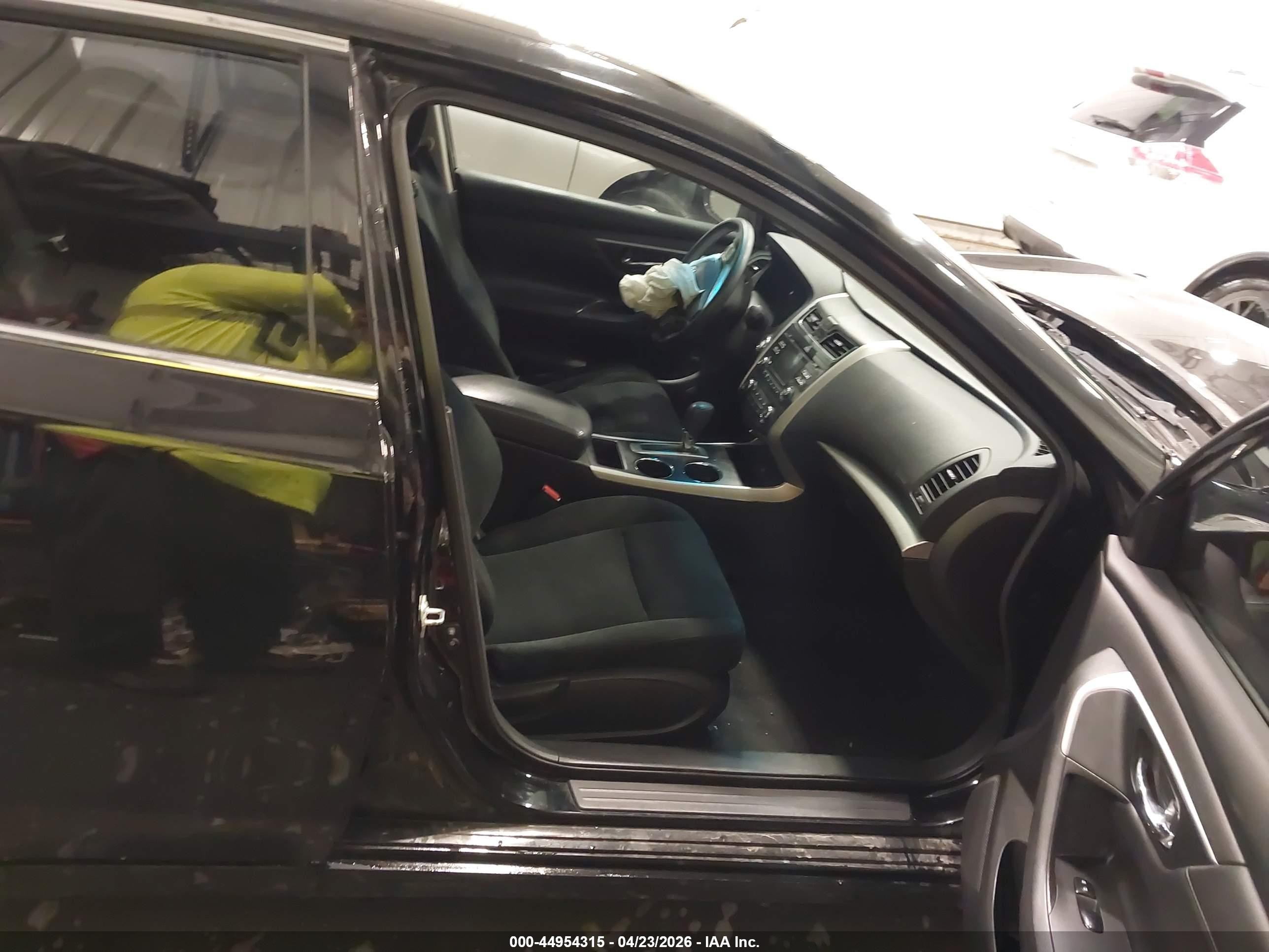 2015 Nissan Altima 2.5 S Black vin: 1N4AL3AP1FC470284