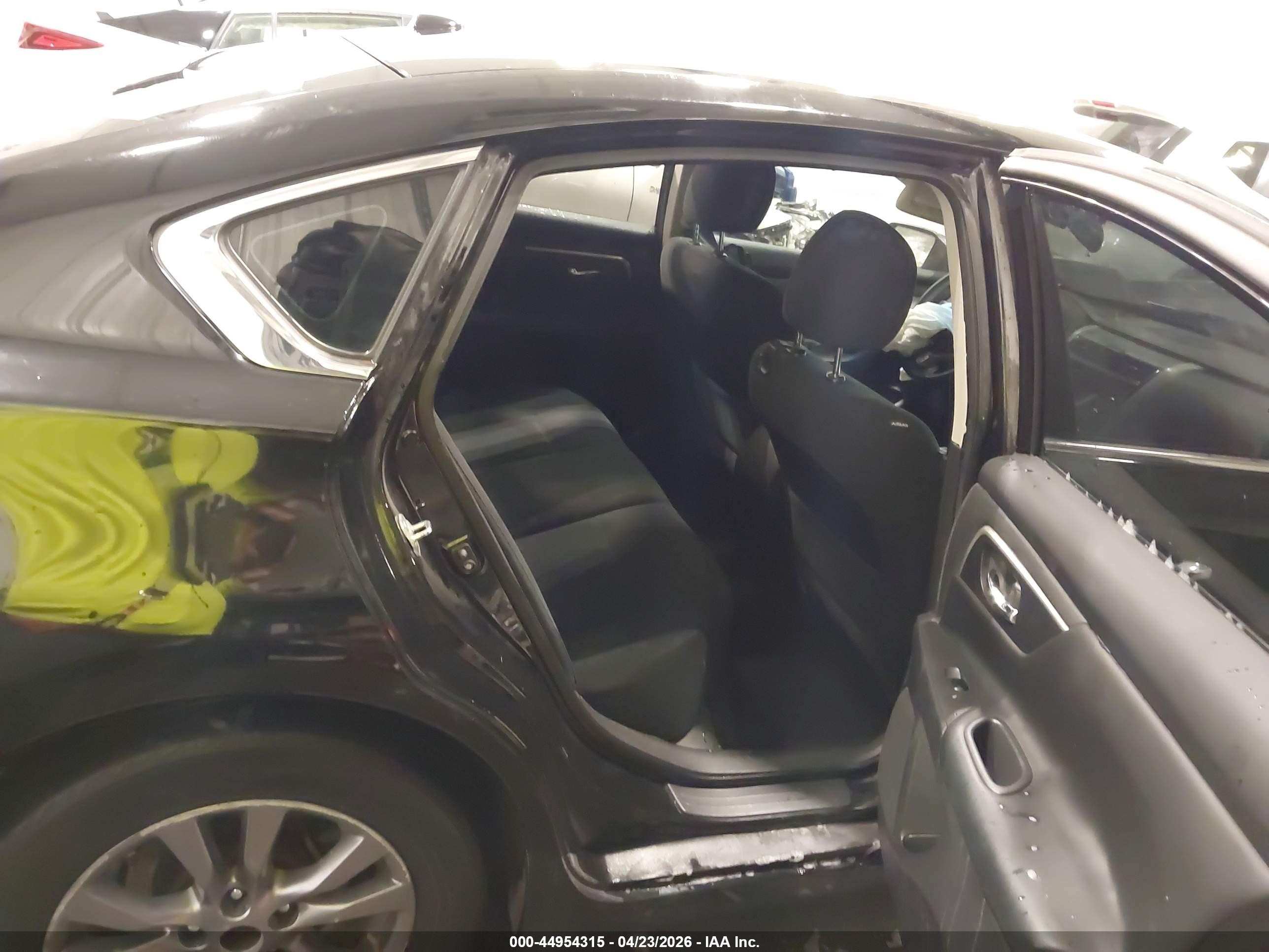 2015 Nissan Altima 2.5 S Black vin: 1N4AL3AP1FC470284