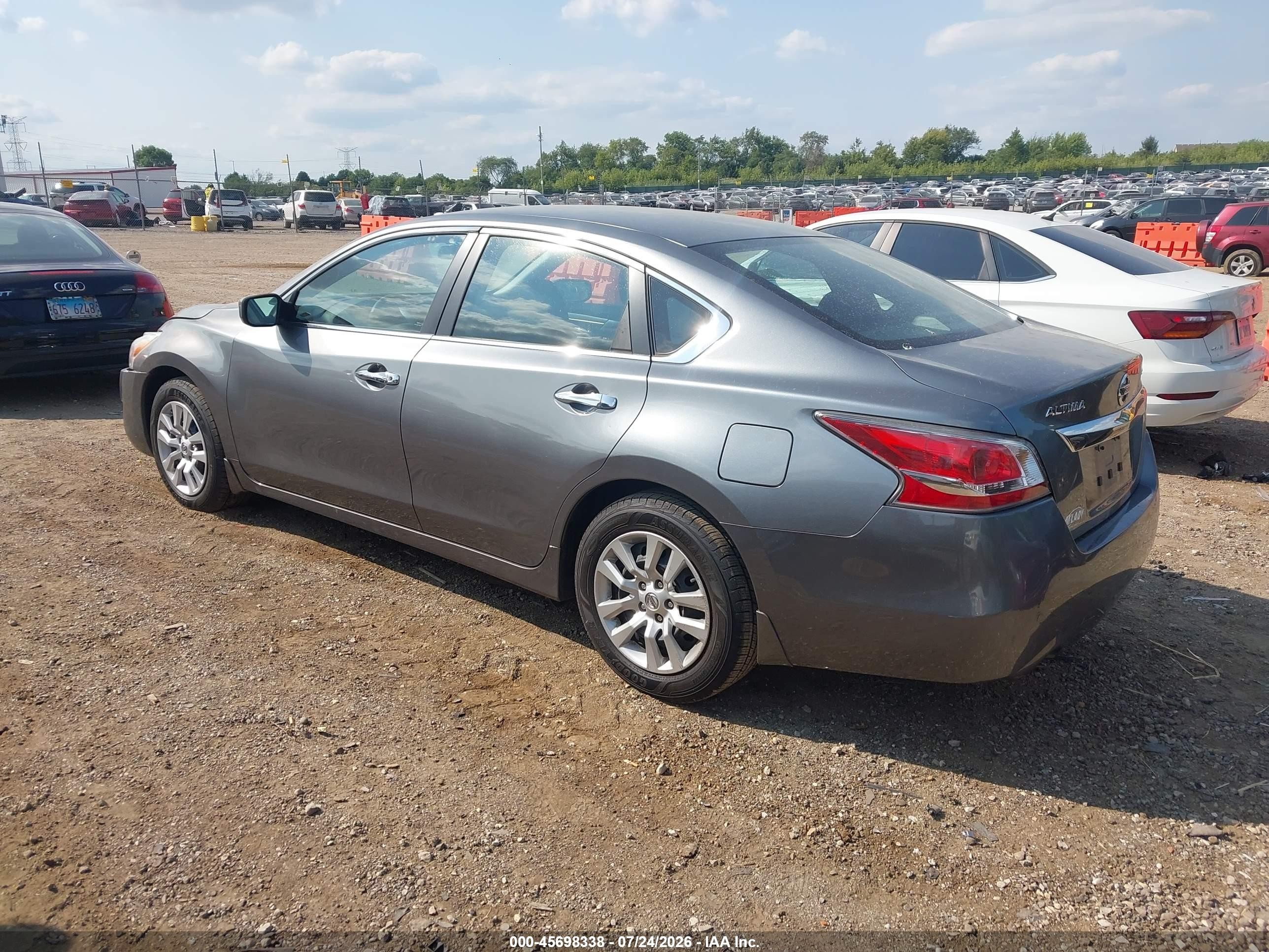 2015 Nissan Altima 2.5 S Gray vin: 1N4AL3AP1FC476747