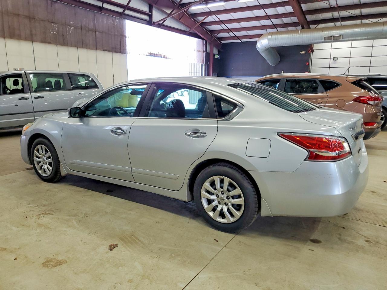 2015 Nissan Altima 2.5 S Silver vin: 1N4AL3AP1FC482225