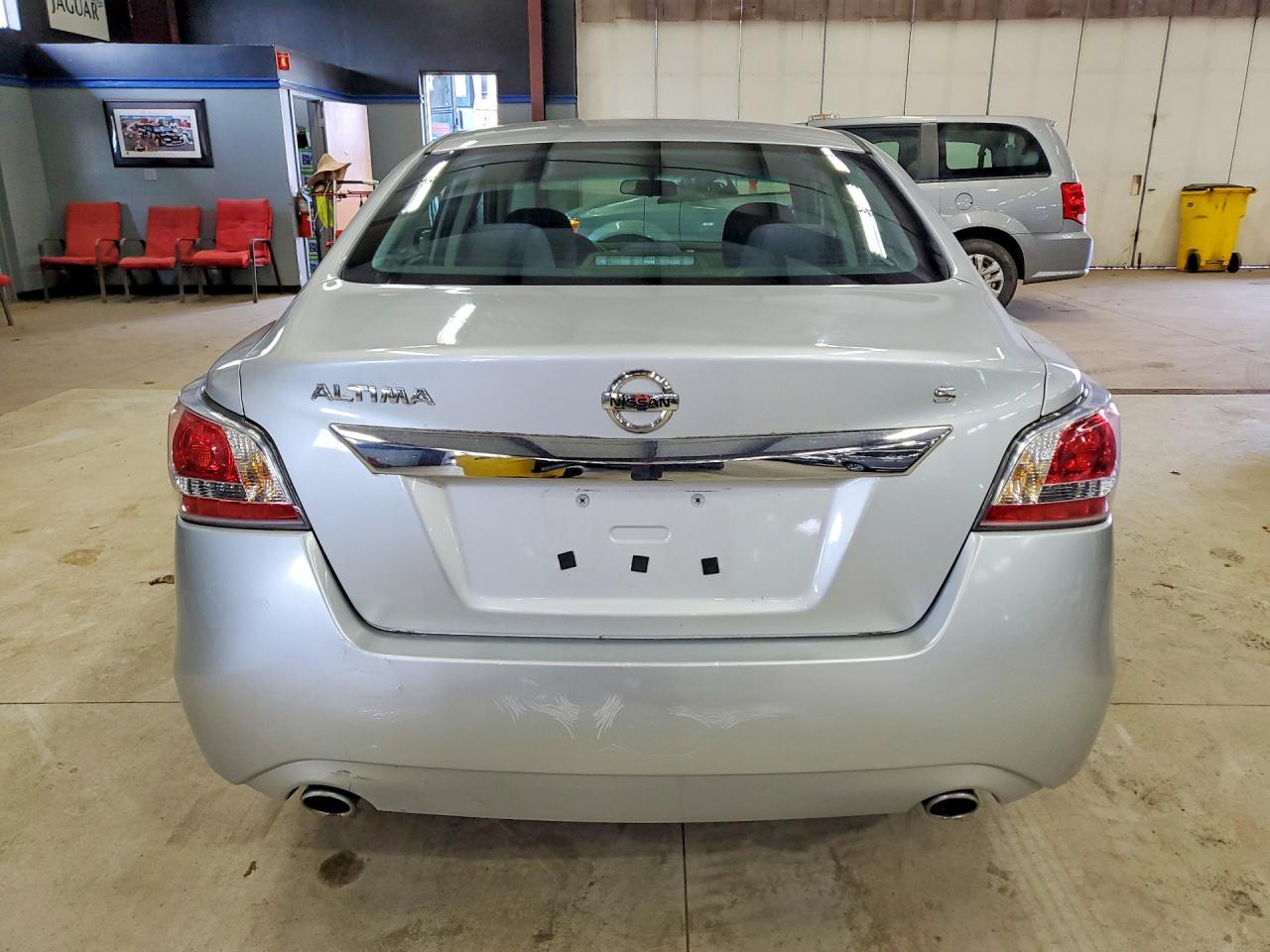 2015 Nissan Altima 2.5 S Silver vin: 1N4AL3AP1FC482225