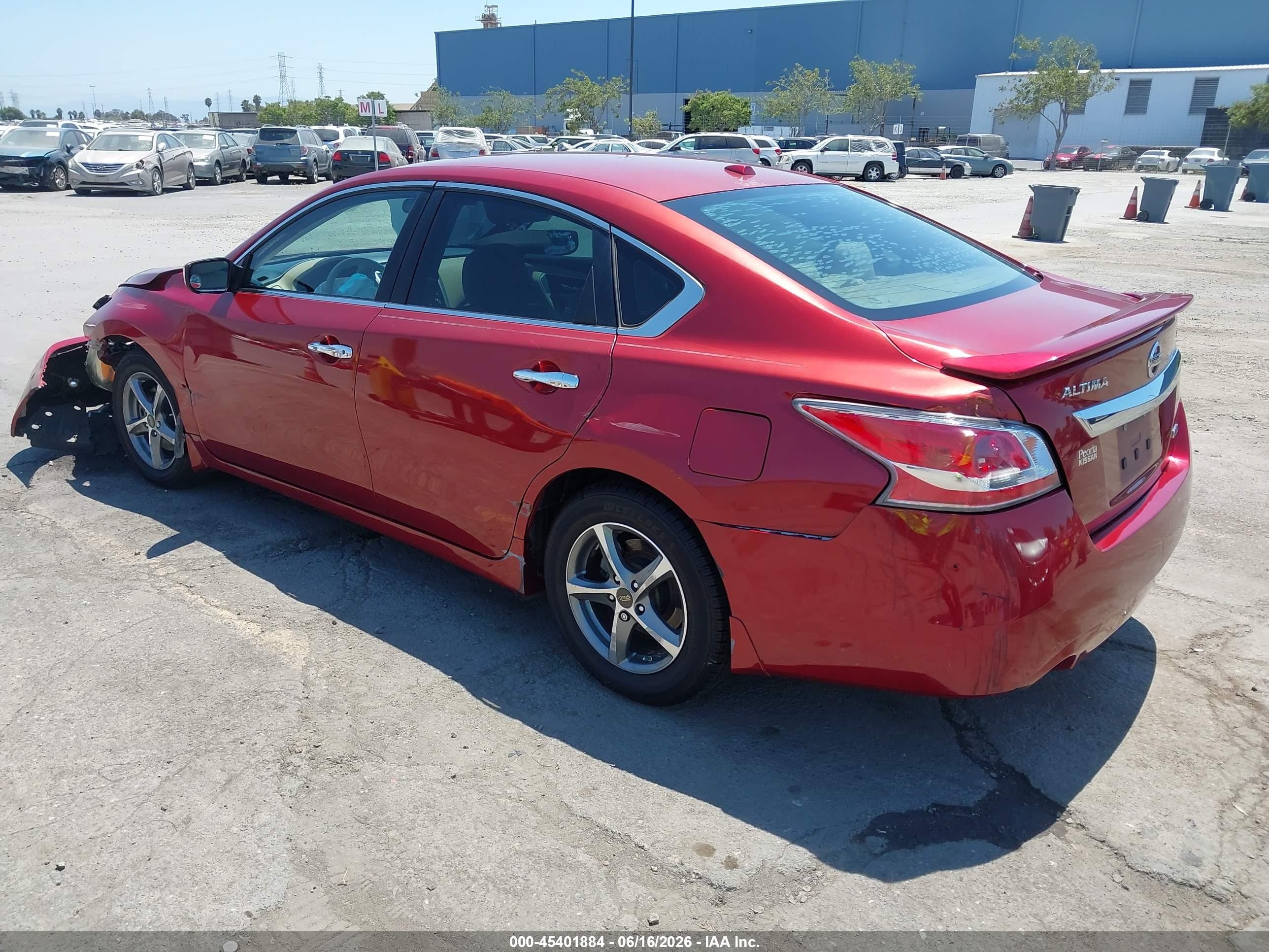 2015 Nissan Altima 2.5 S Красный vin: 1N4AL3AP1FC486002