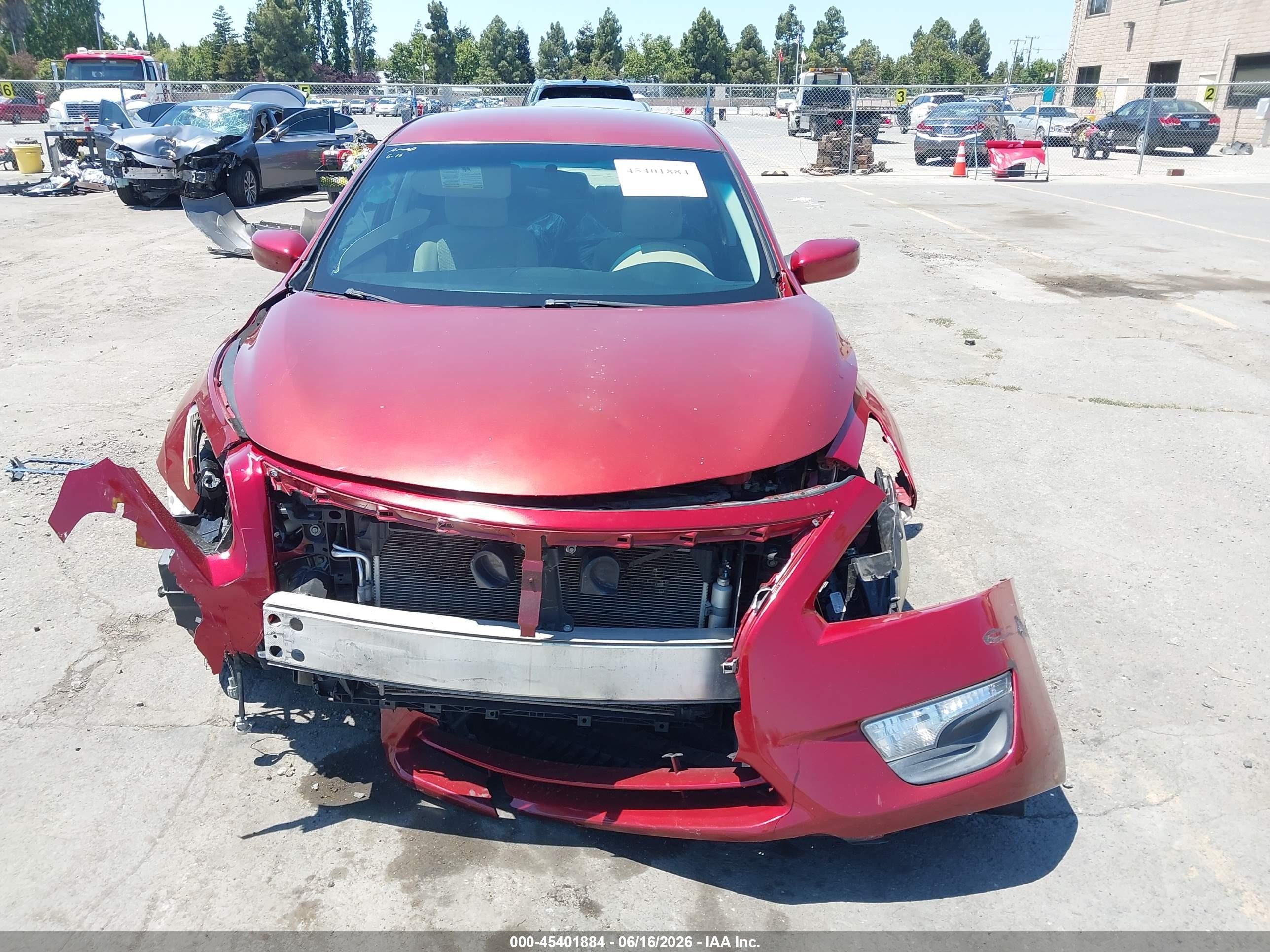 2015 Nissan Altima 2.5 S Красный vin: 1N4AL3AP1FC486002