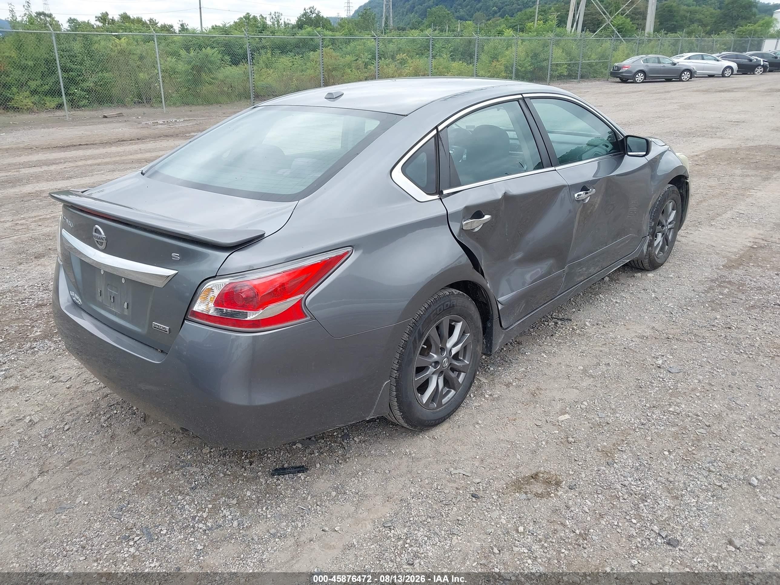 2015 Nissan Altima 2.5 S Gray vin: 1N4AL3AP1FC486386
