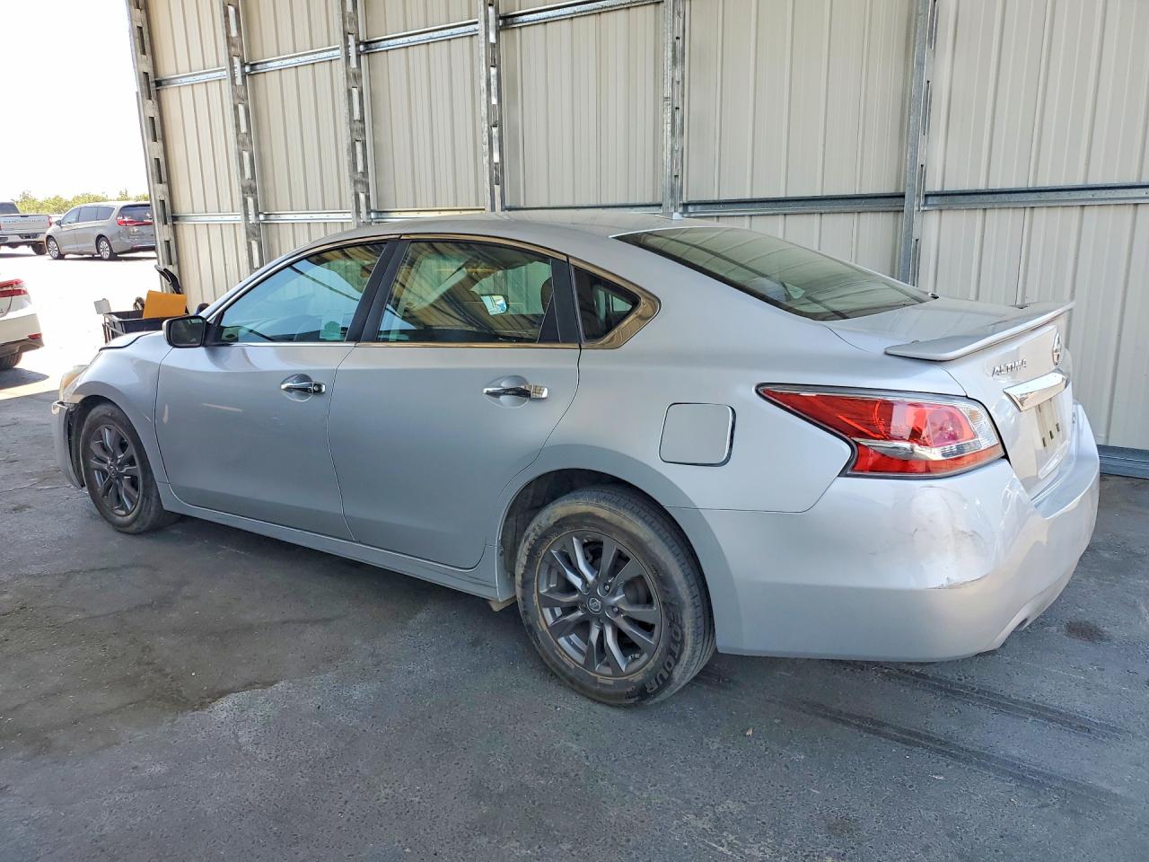 2015 Nissan Altima 2.5 S Silver vin: 1N4AL3AP1FC497582