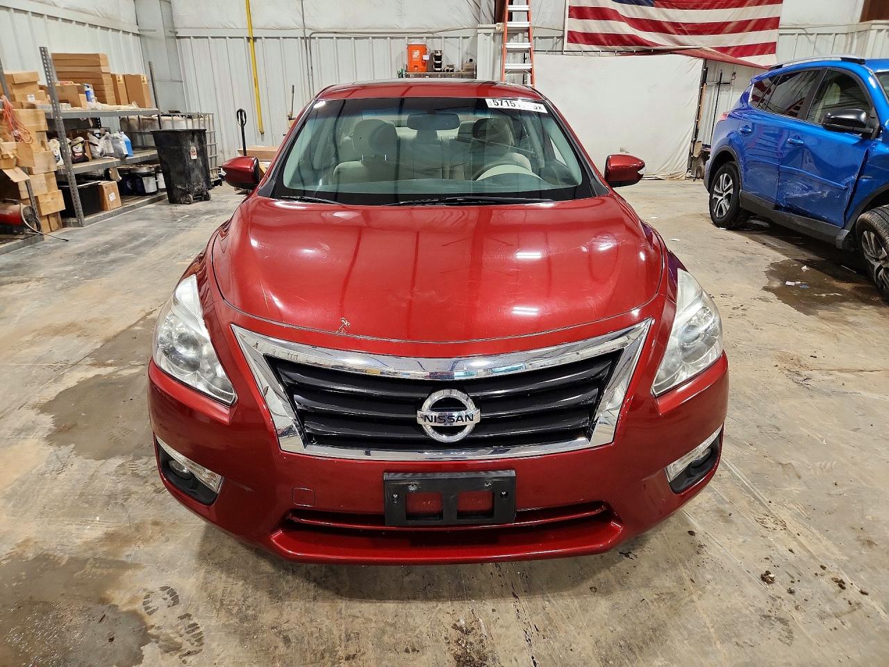 2015 Nissan Altima 2.5 Sv Бордовый vin: 1N4AL3AP1FC567789