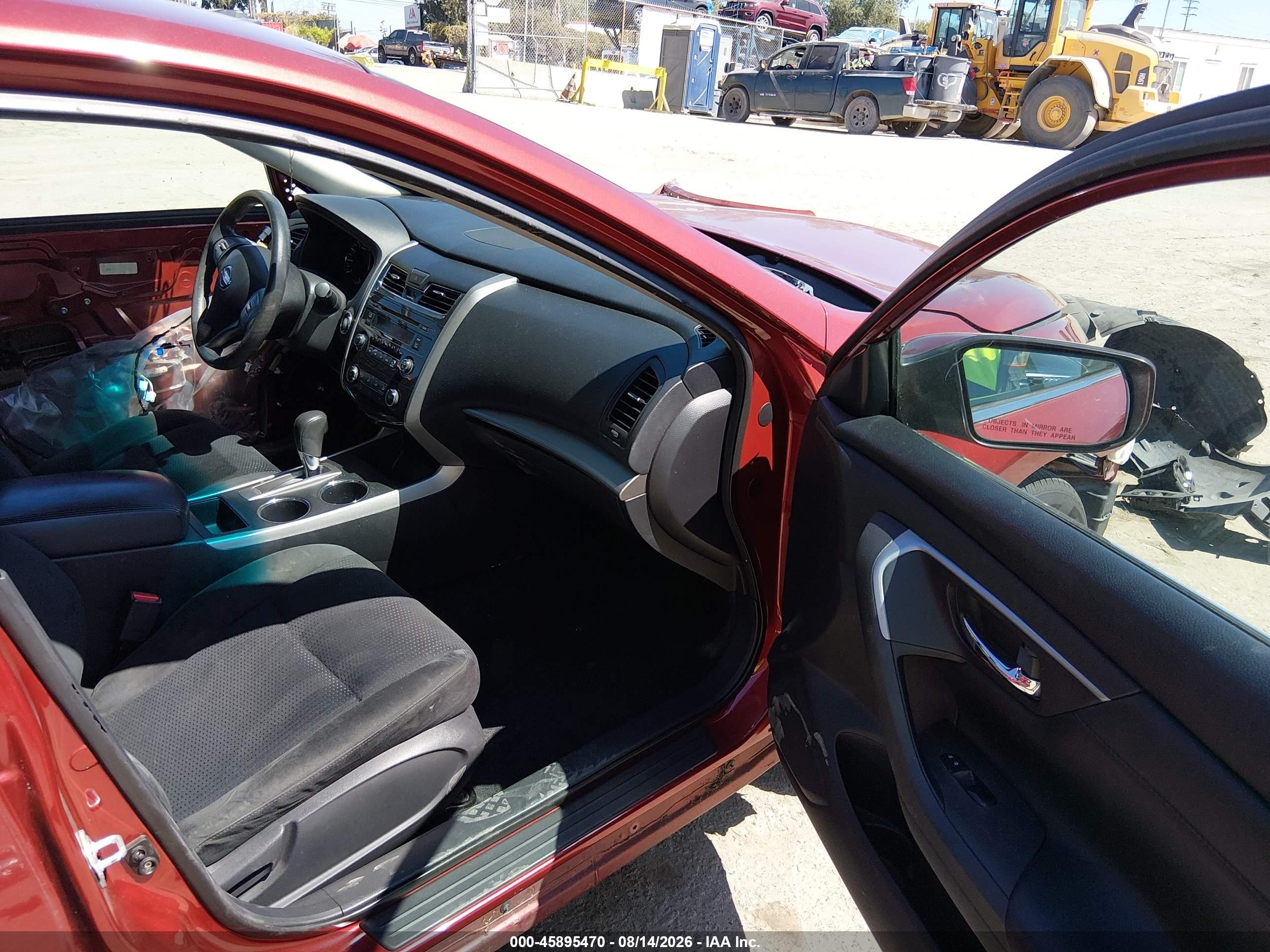 2015 Nissan Altima 2.5 S Red vin: 1N4AL3AP1FC569364
