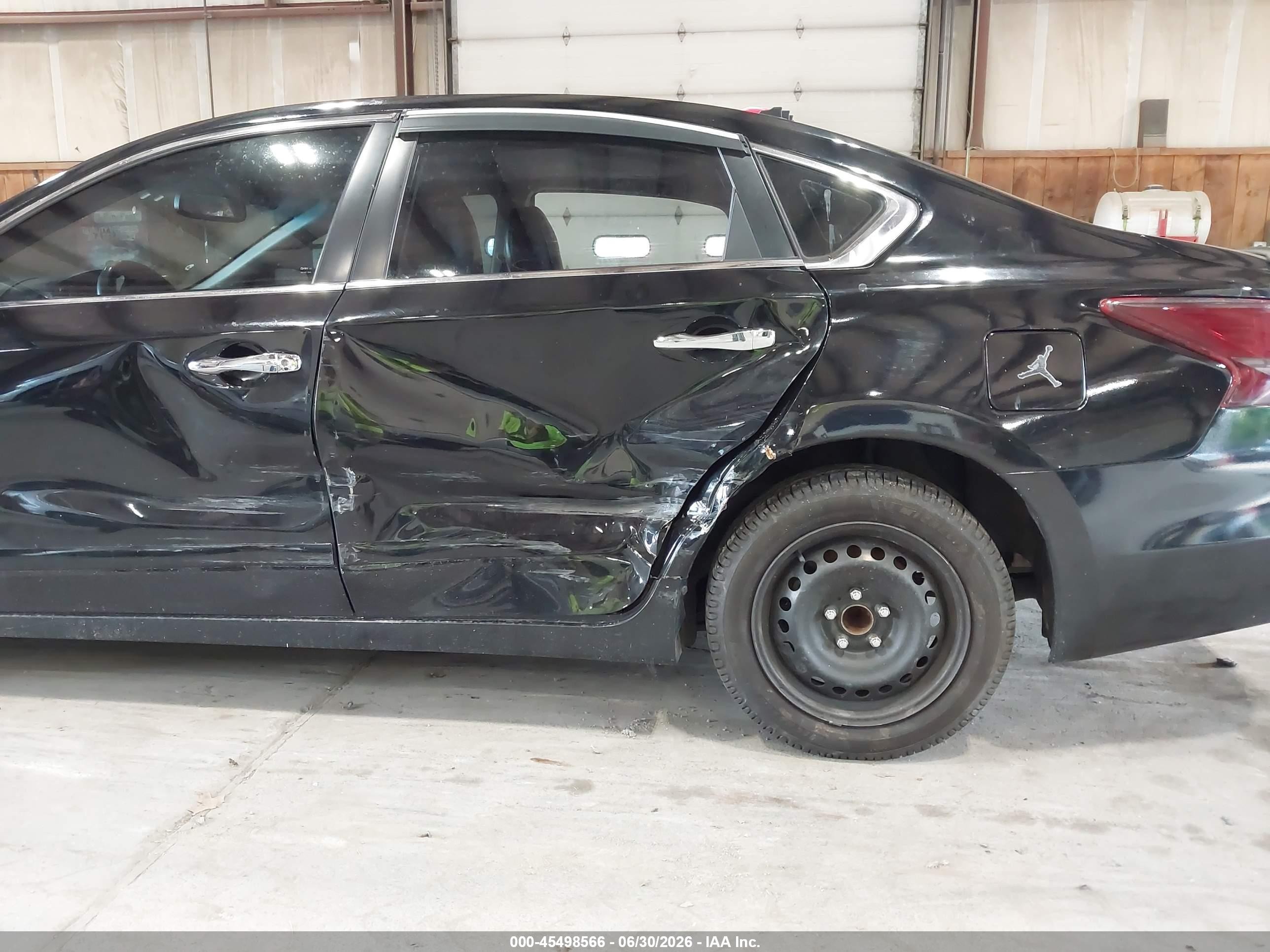 2015 Nissan Altima 2.5 Sv Black vin: 1N4AL3AP1FC574547