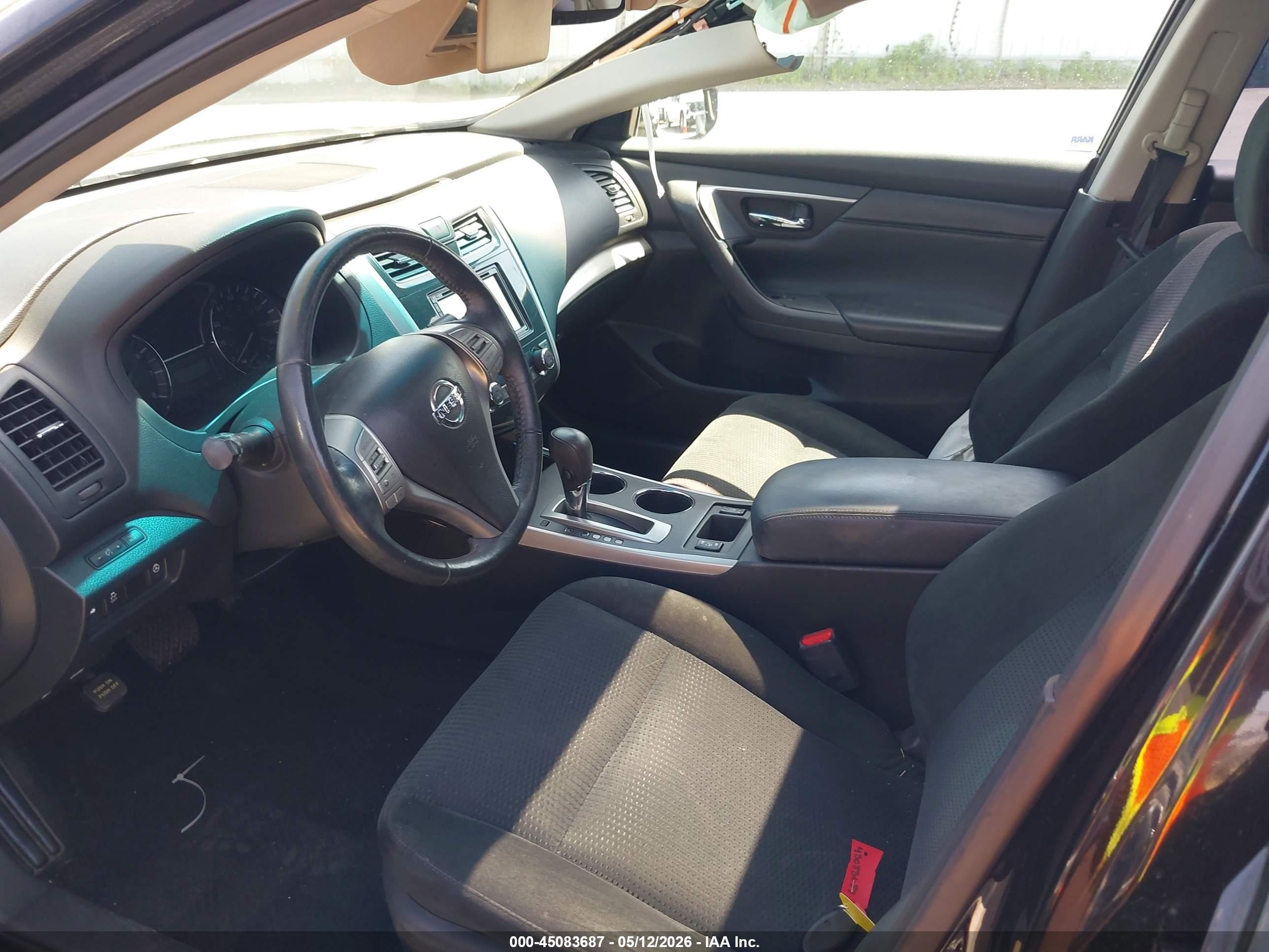 2015 Nissan Altima 2.5 Sv Black vin: 1N4AL3AP1FC575939