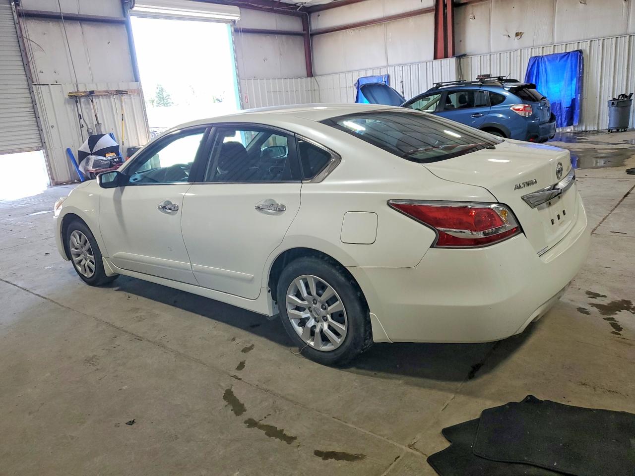 2015 Nissan Altima 2.5 S White vin: 1N4AL3AP1FC583796